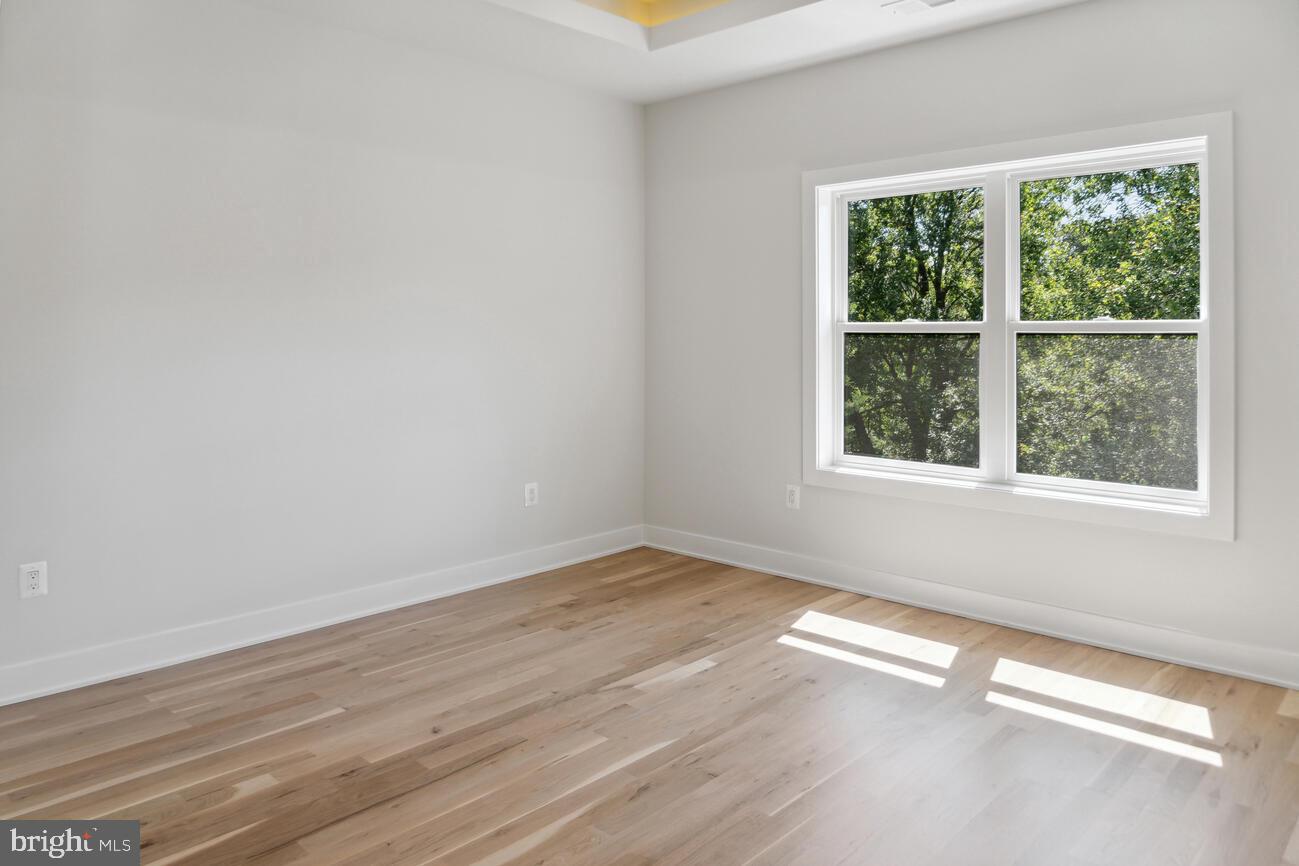 PIMMIT HILLS - Residential