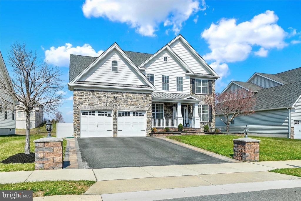 Photo of 1238 Caitlin Way, NEW CASTLE, DE 19720 (MLS # DENC2098250)