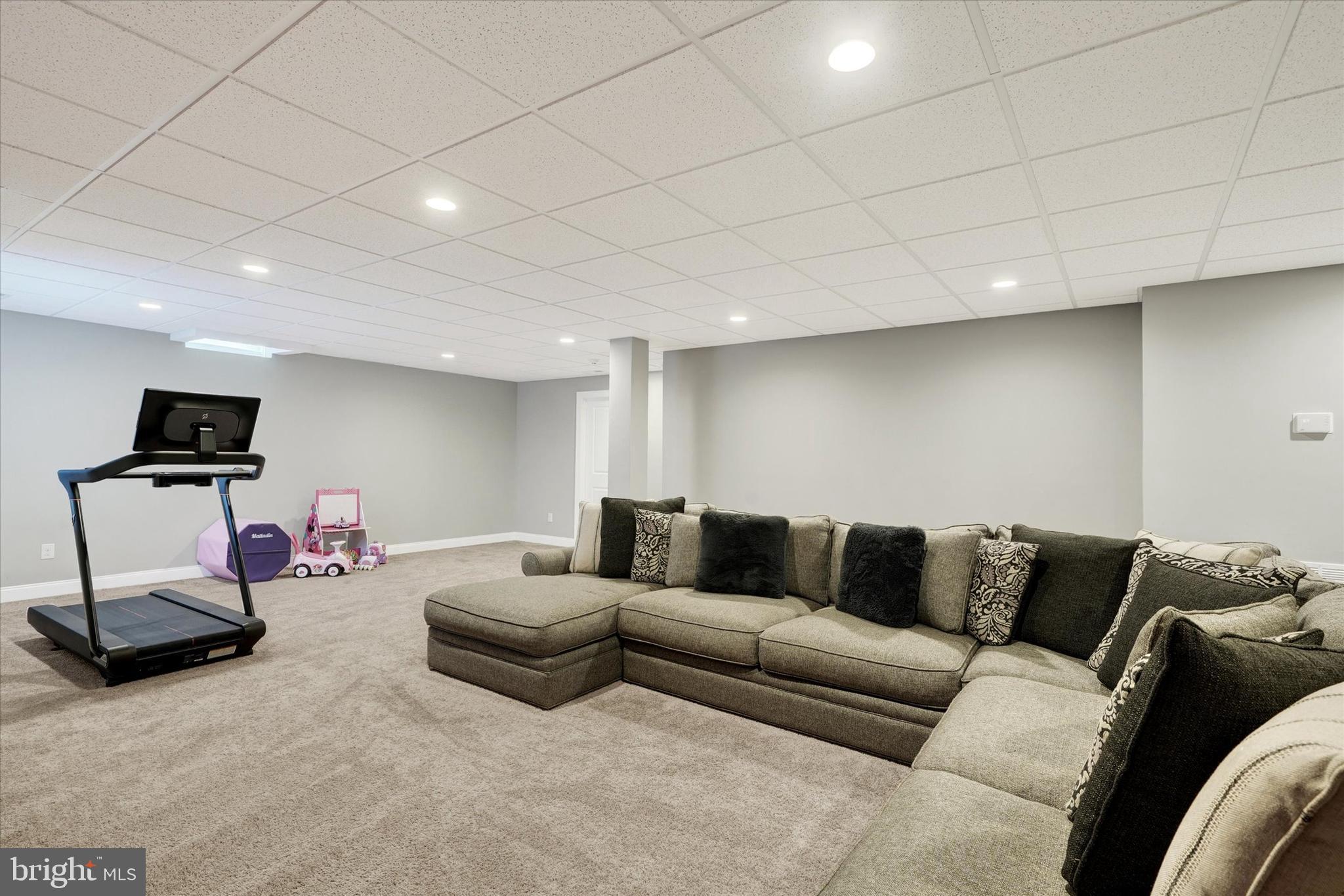 HIGH POINTE AT ST GE - Residential