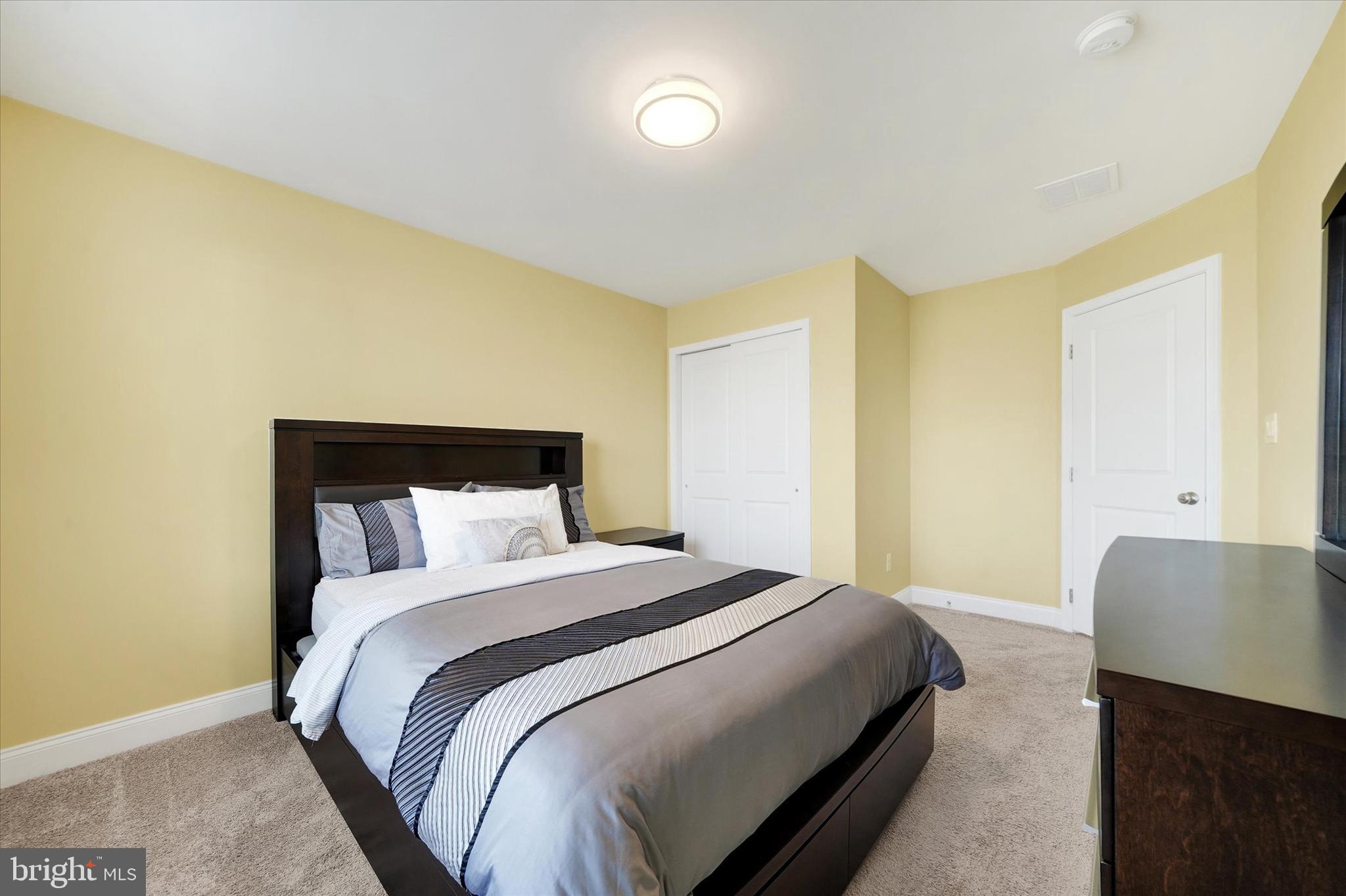 HIGH POINTE AT ST GE - Residential