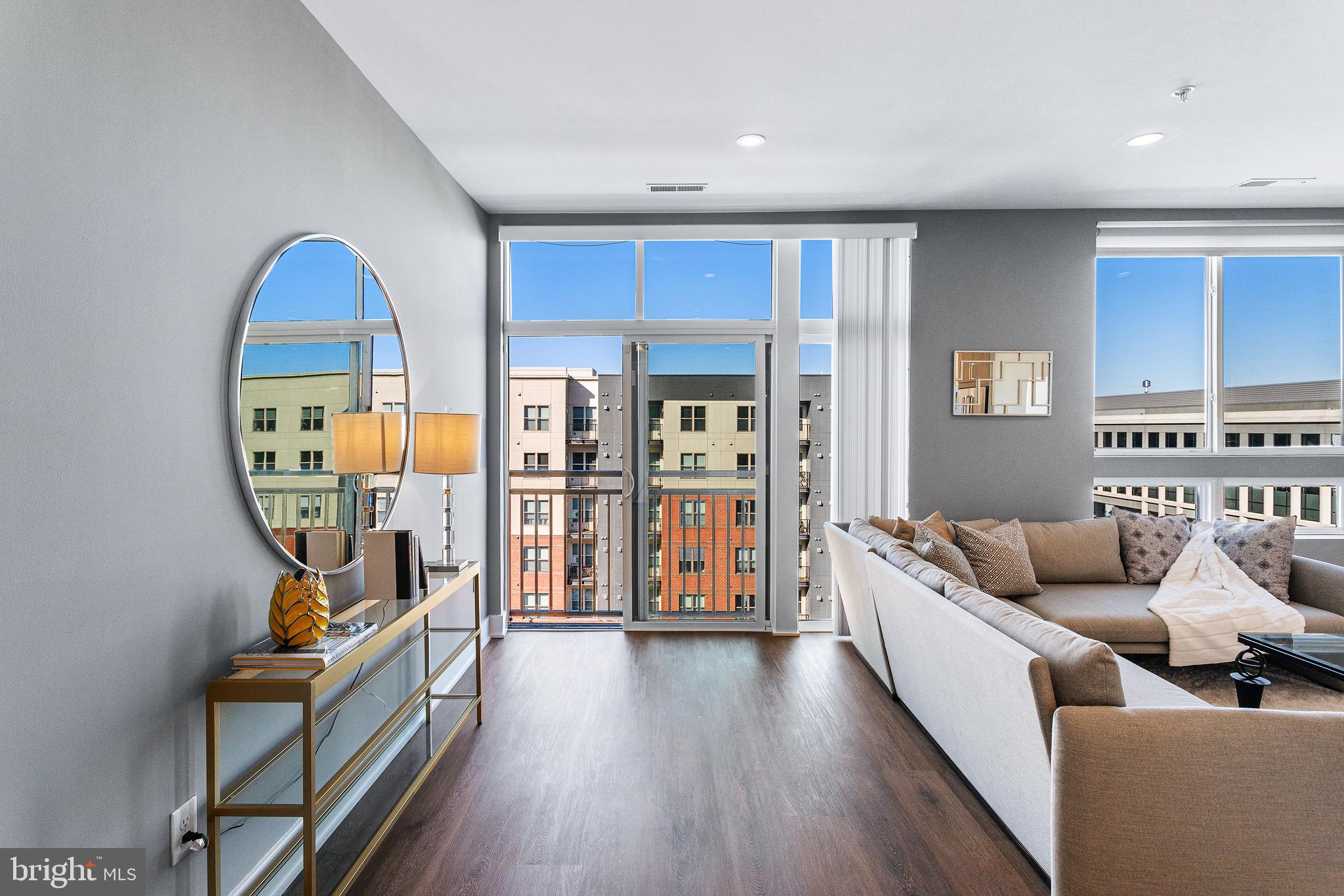 NATIONAL HARBOR - Residential