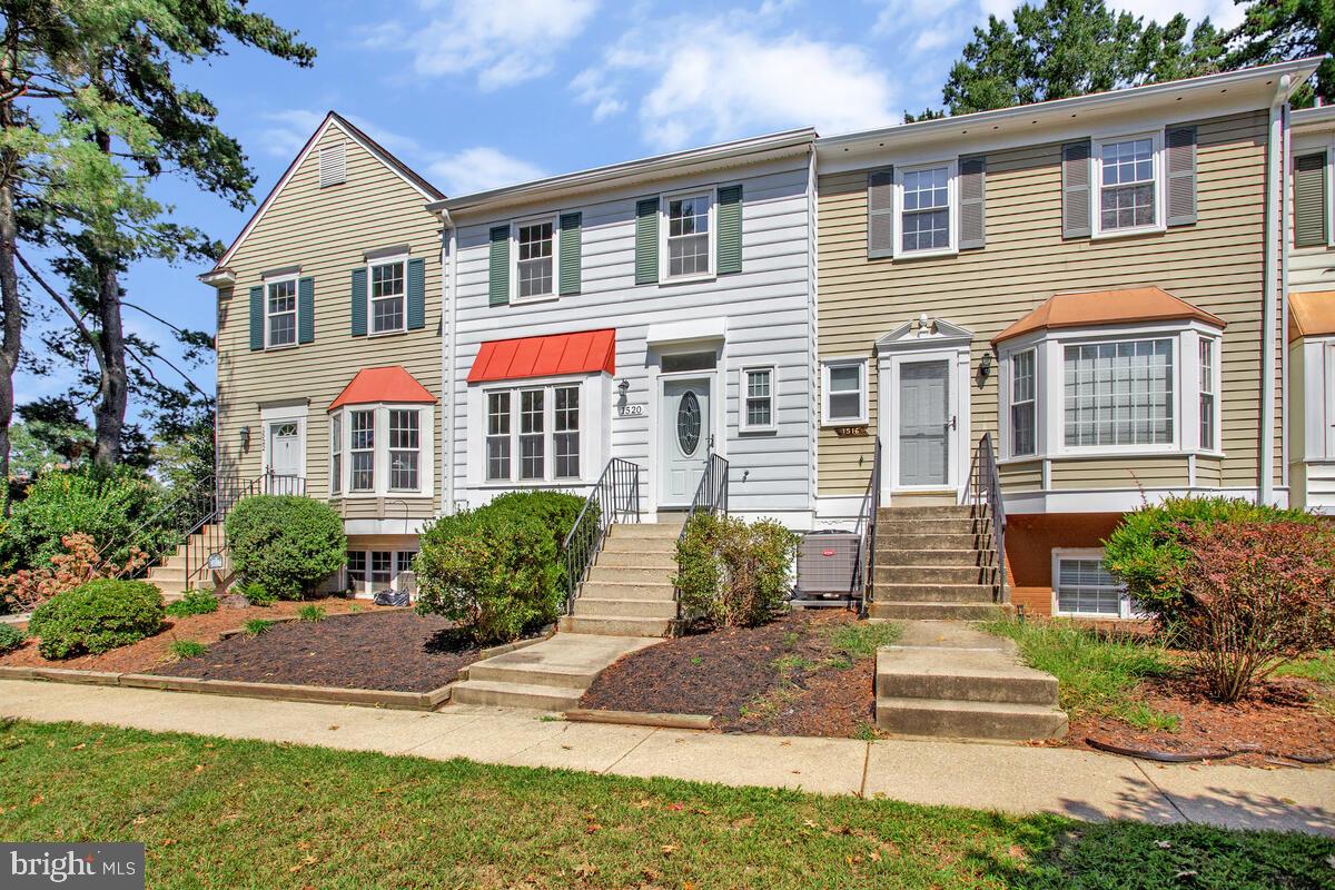 1520 MARLBOROUGH COURT