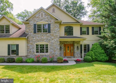 502 WOODLAND CIRCLE LEBANON PA 17042