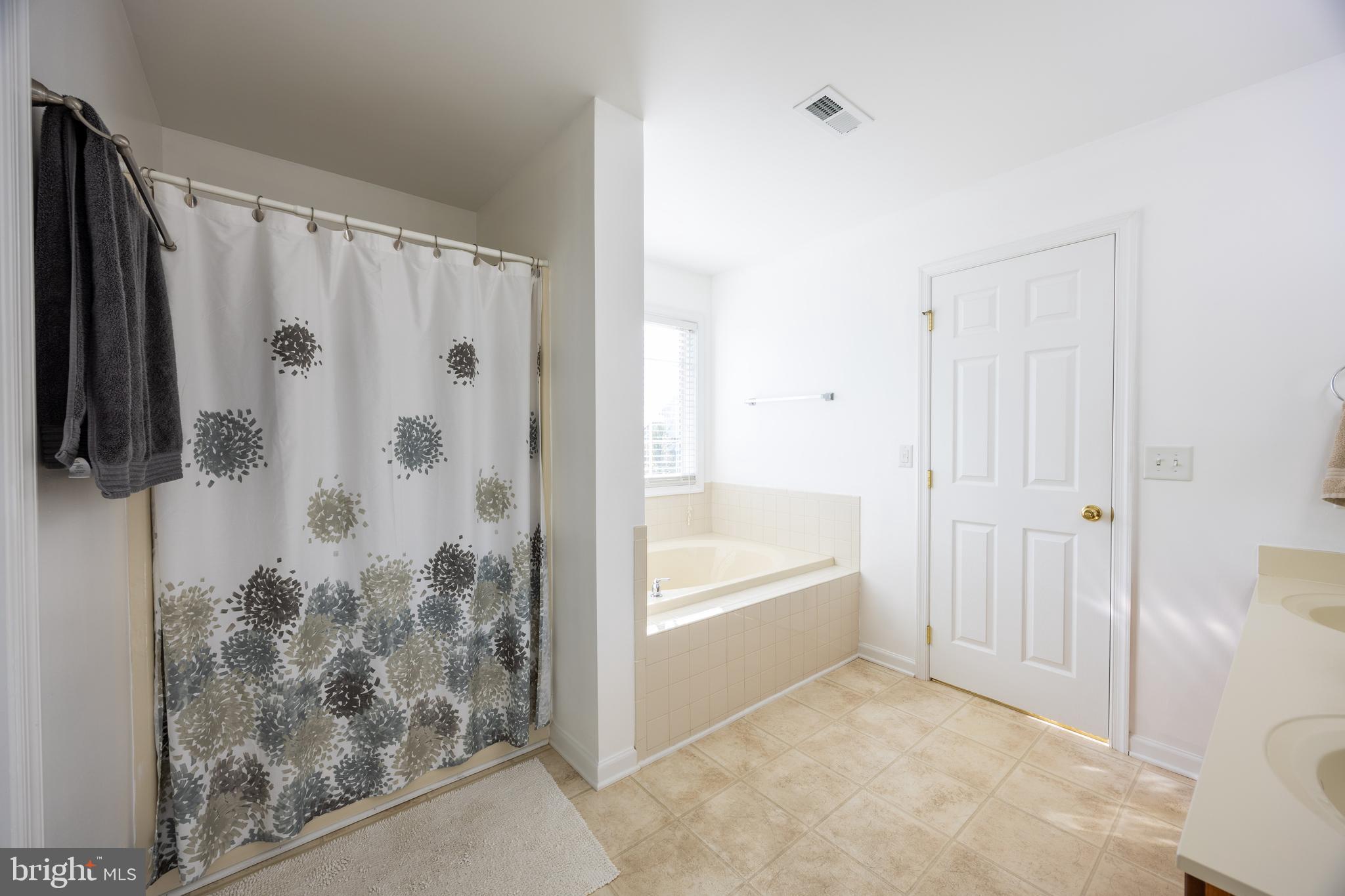 BRIDLE CREEK - Residential