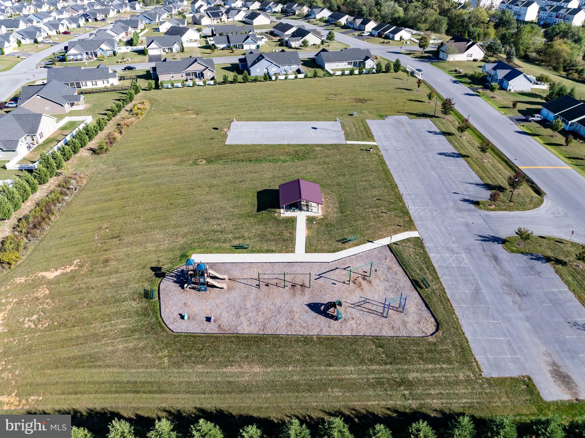 BRIDLE CREEK - Residential