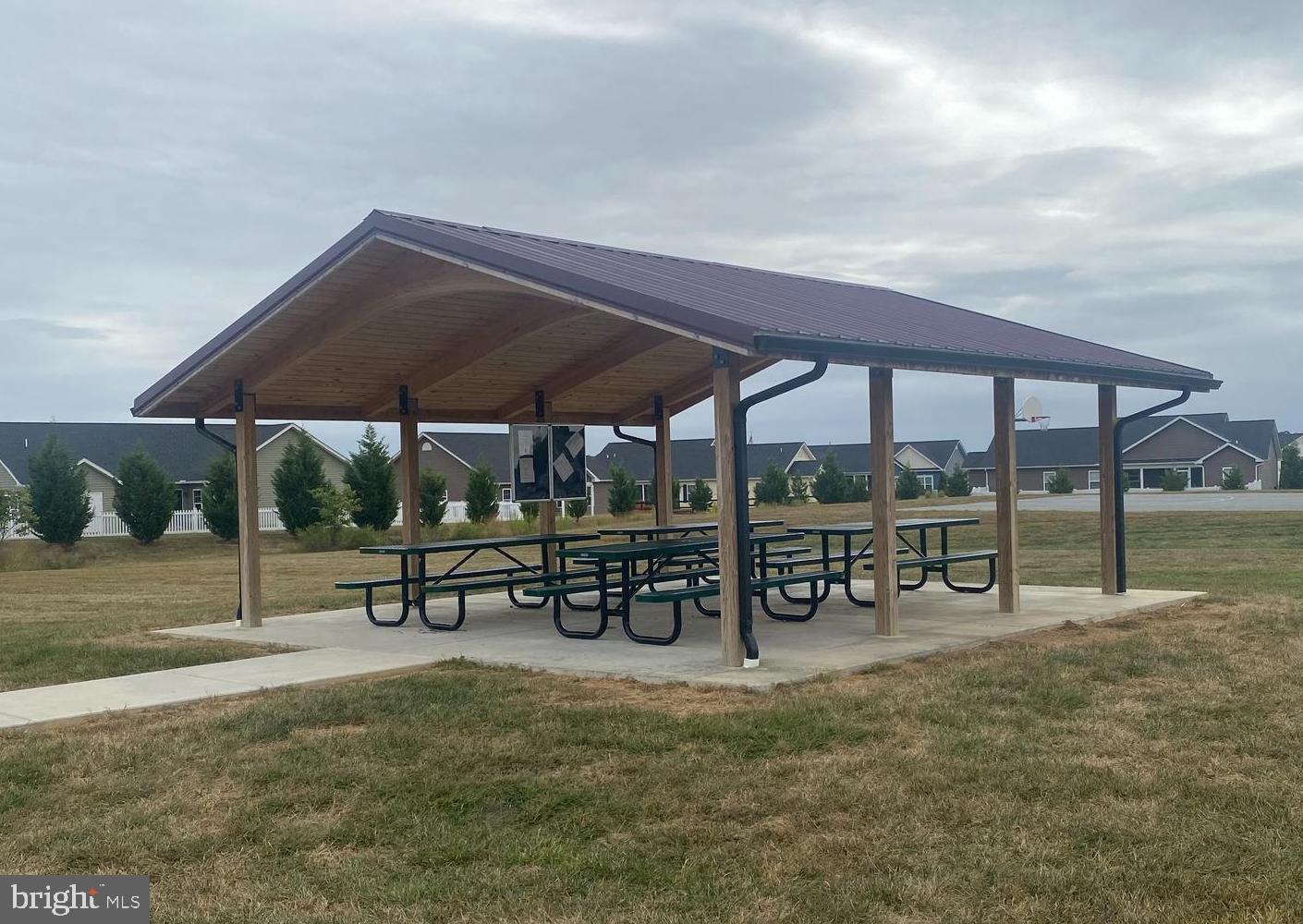 BRIDLE CREEK - Residential