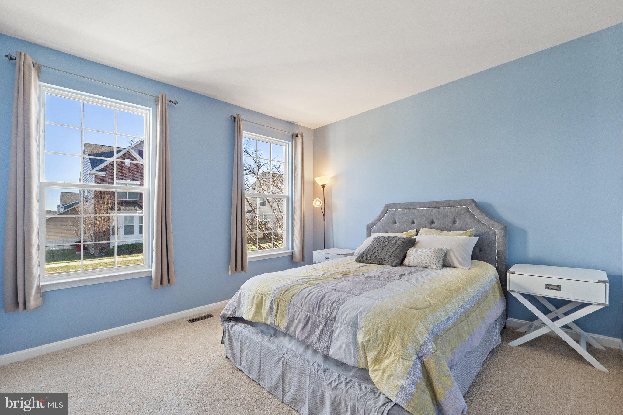 HUNTFIELD - Residential