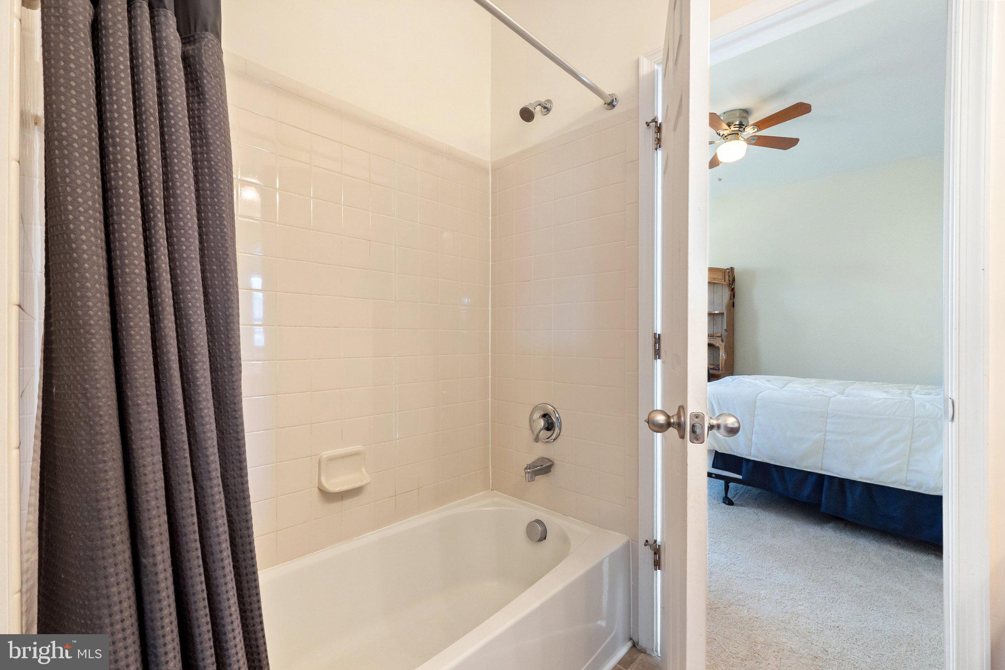 HUNTFIELD - Residential