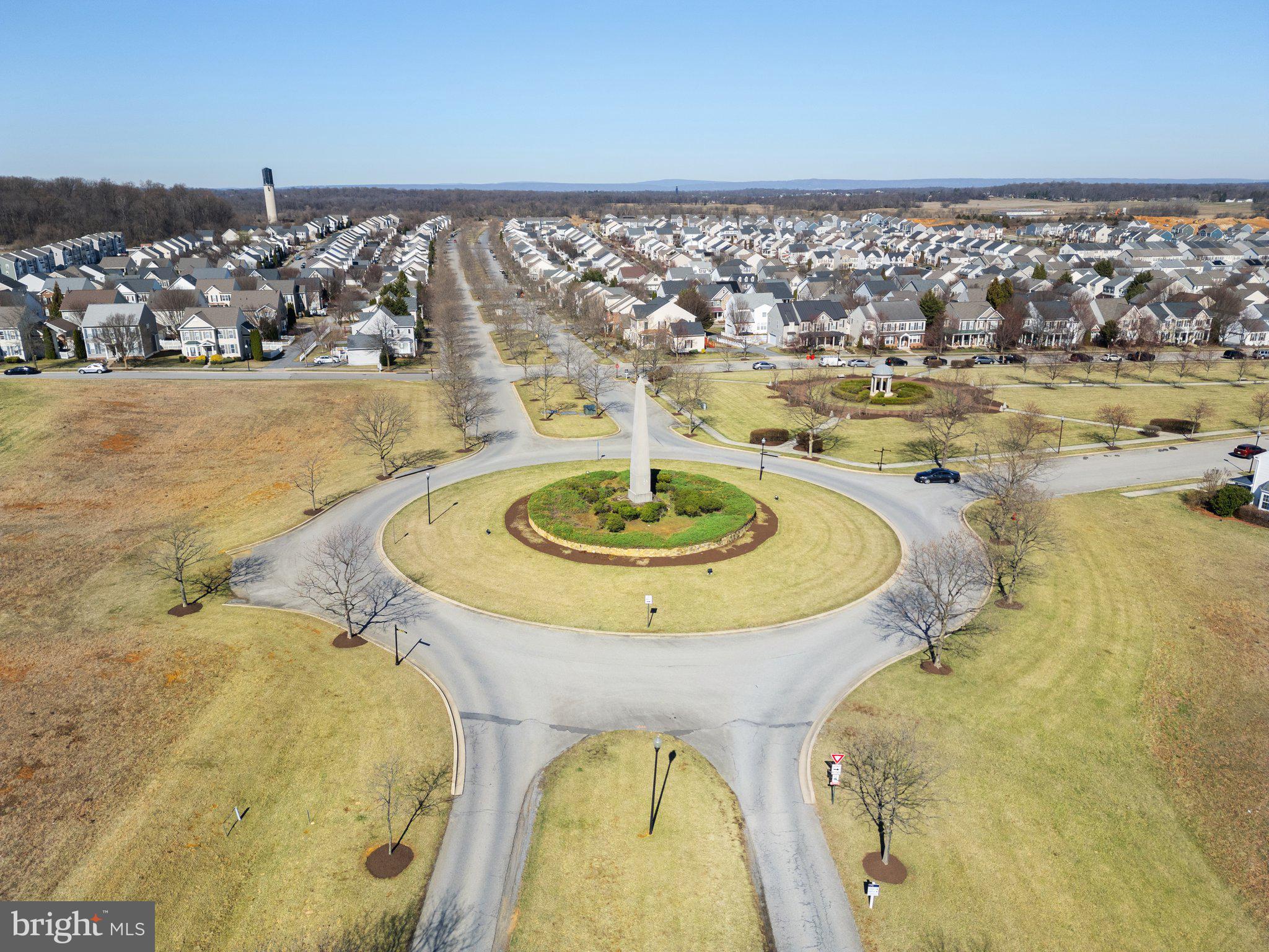 HUNTFIELD - Residential
