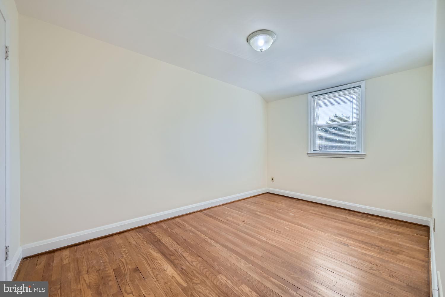 KNETTISHALL - Residential