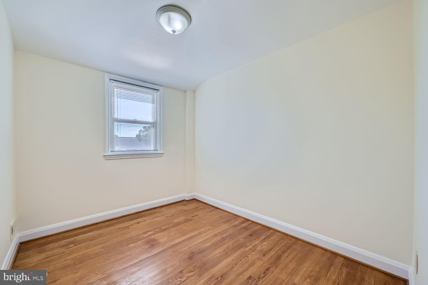 KNETTISHALL - Residential