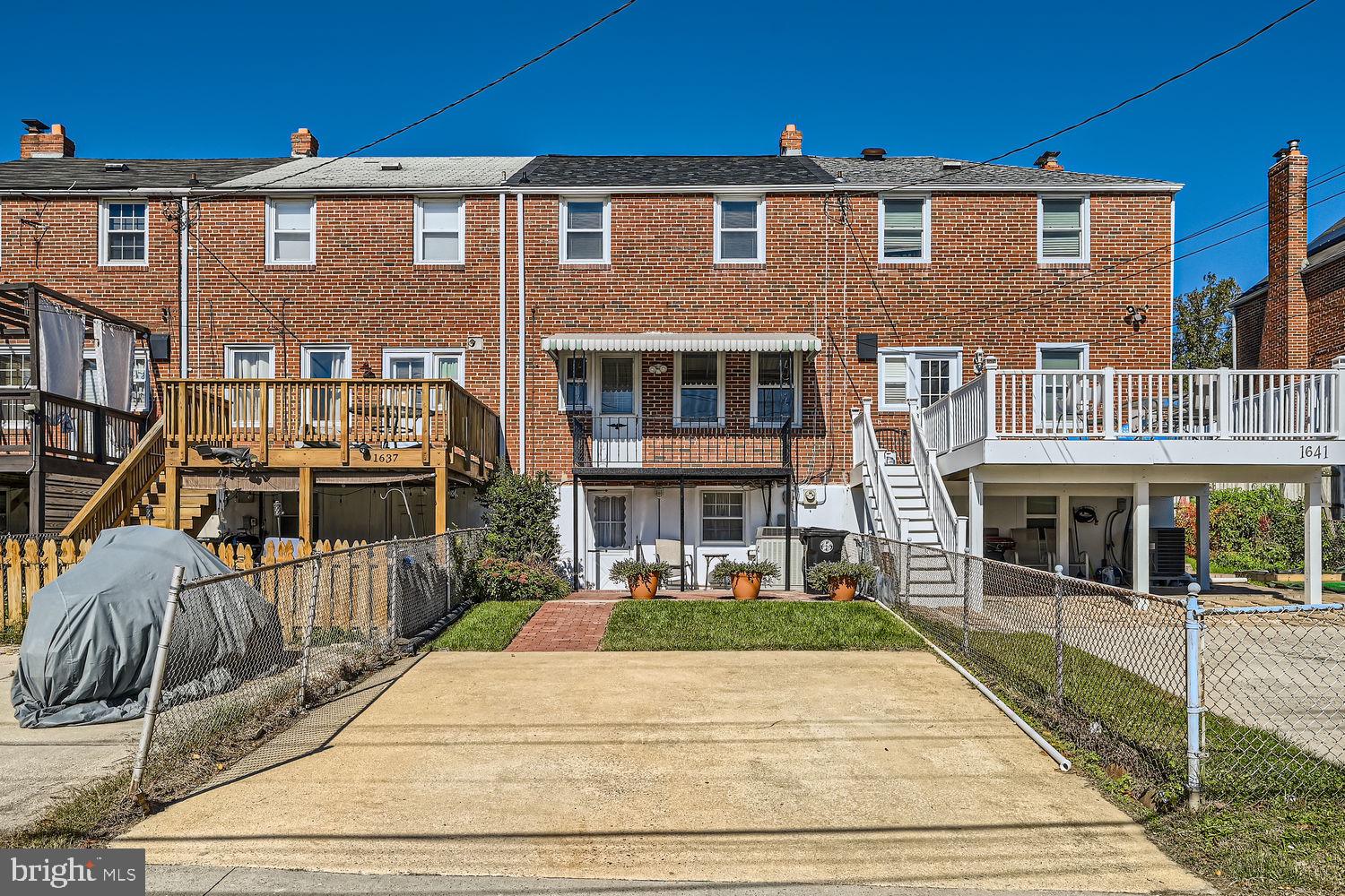 KNETTISHALL - Residential