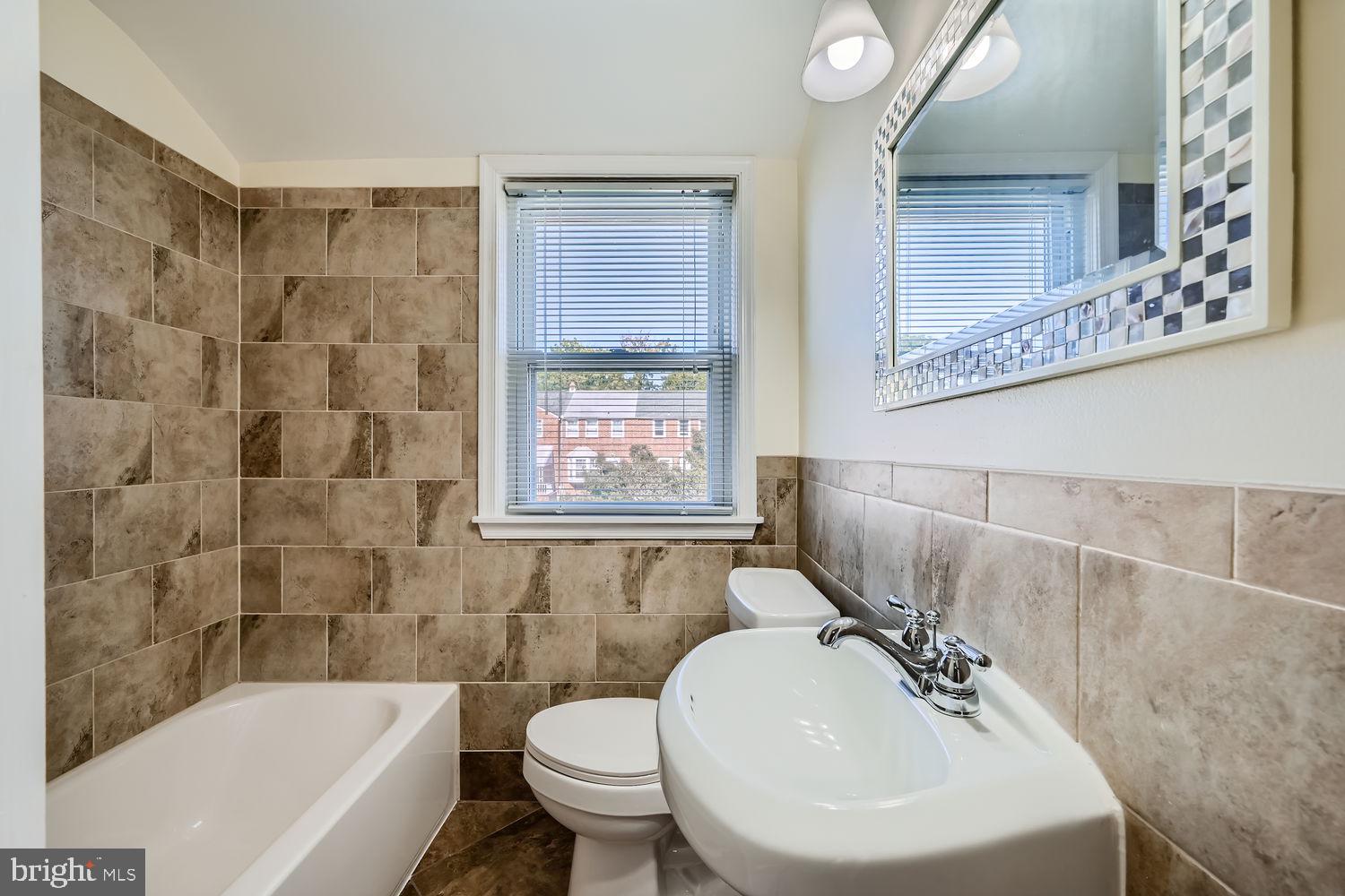 KNETTISHALL - Residential