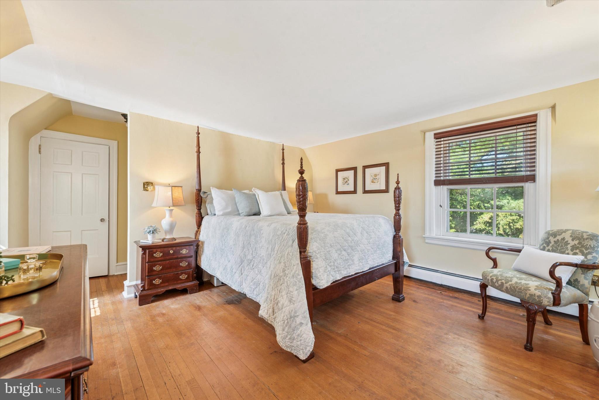 DEEPDALE - Residential