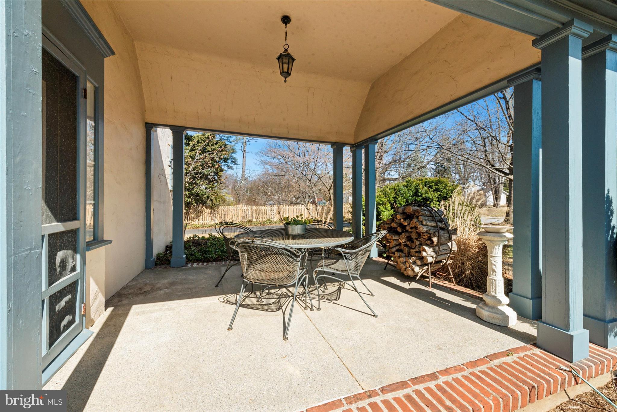 DEEPDALE - Residential