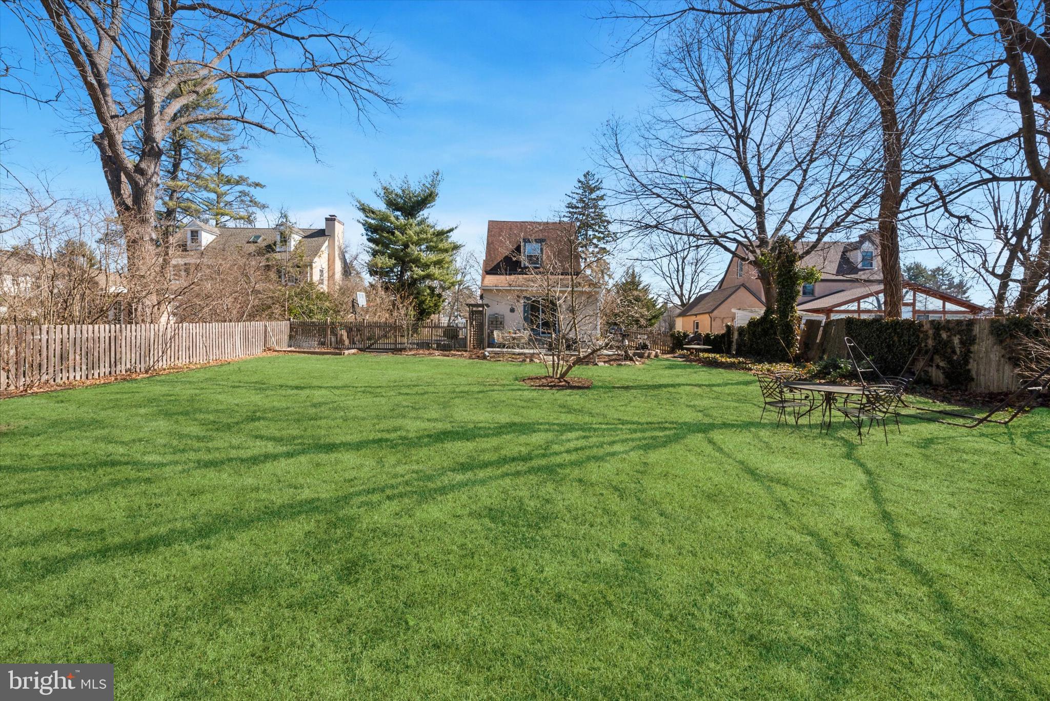 DEEPDALE - Residential