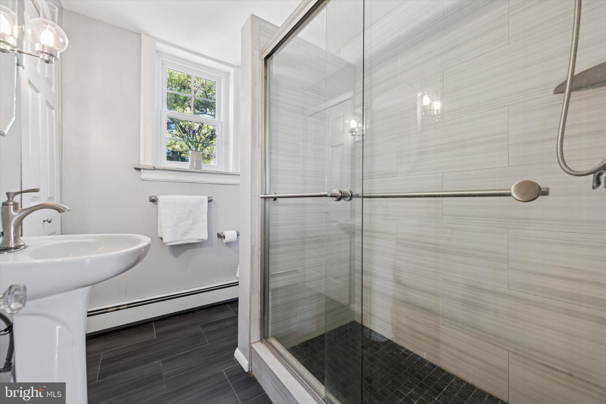 DEEPDALE - Residential