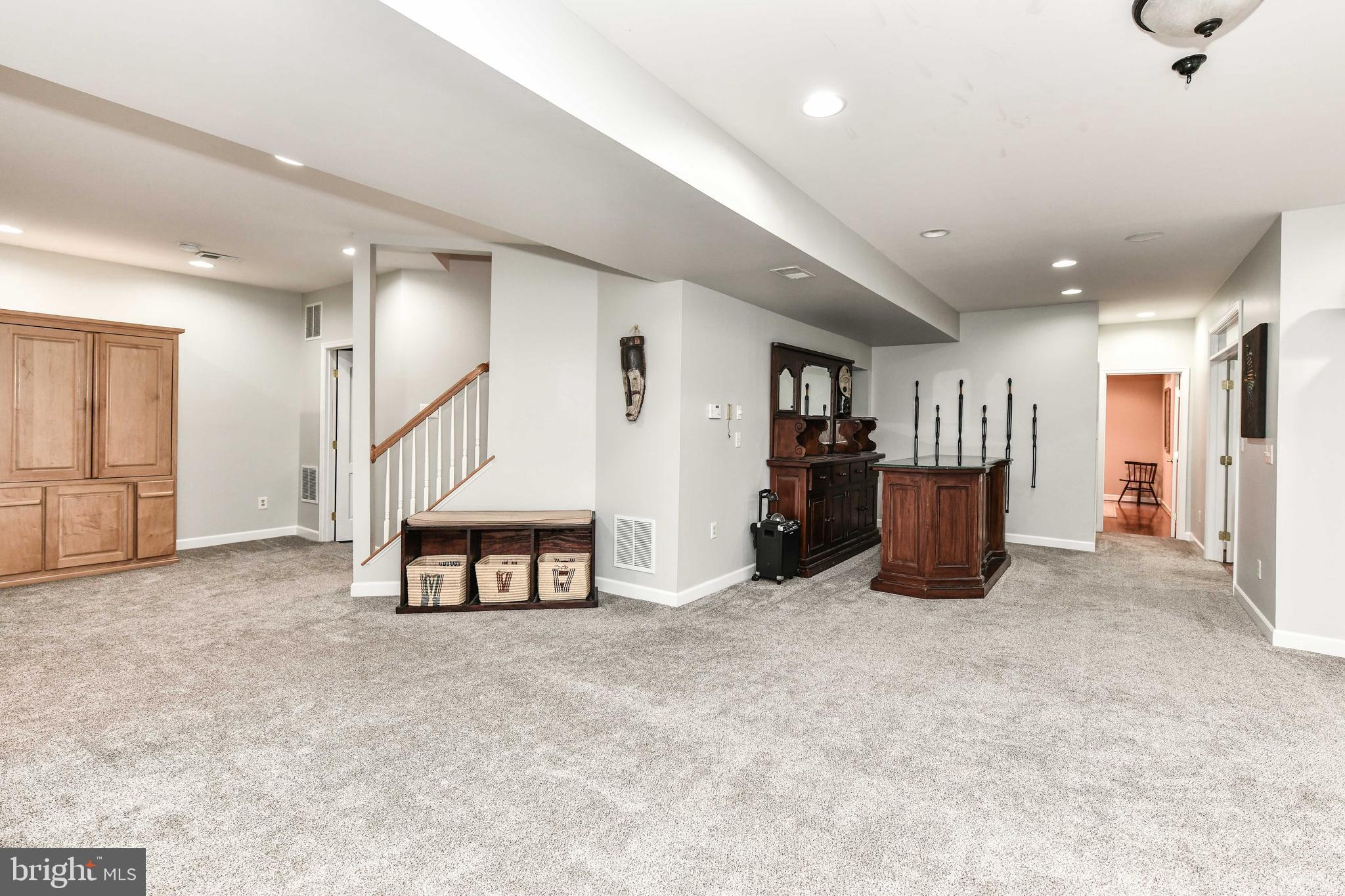 ALEXANDRAS GROVE AT BELMONT - Residential Lease