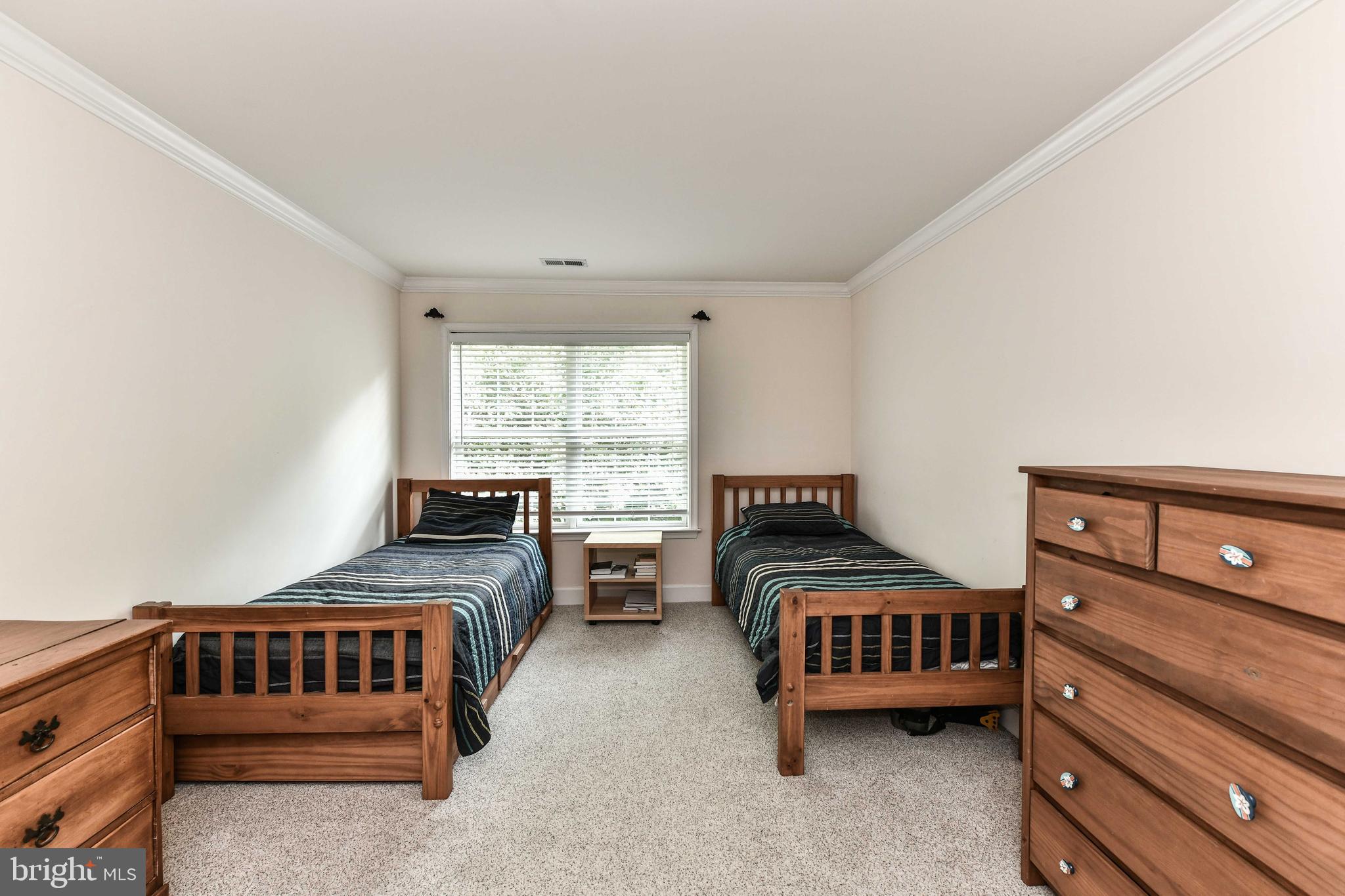 ALEXANDRAS GROVE AT BELMONT - Residential Lease