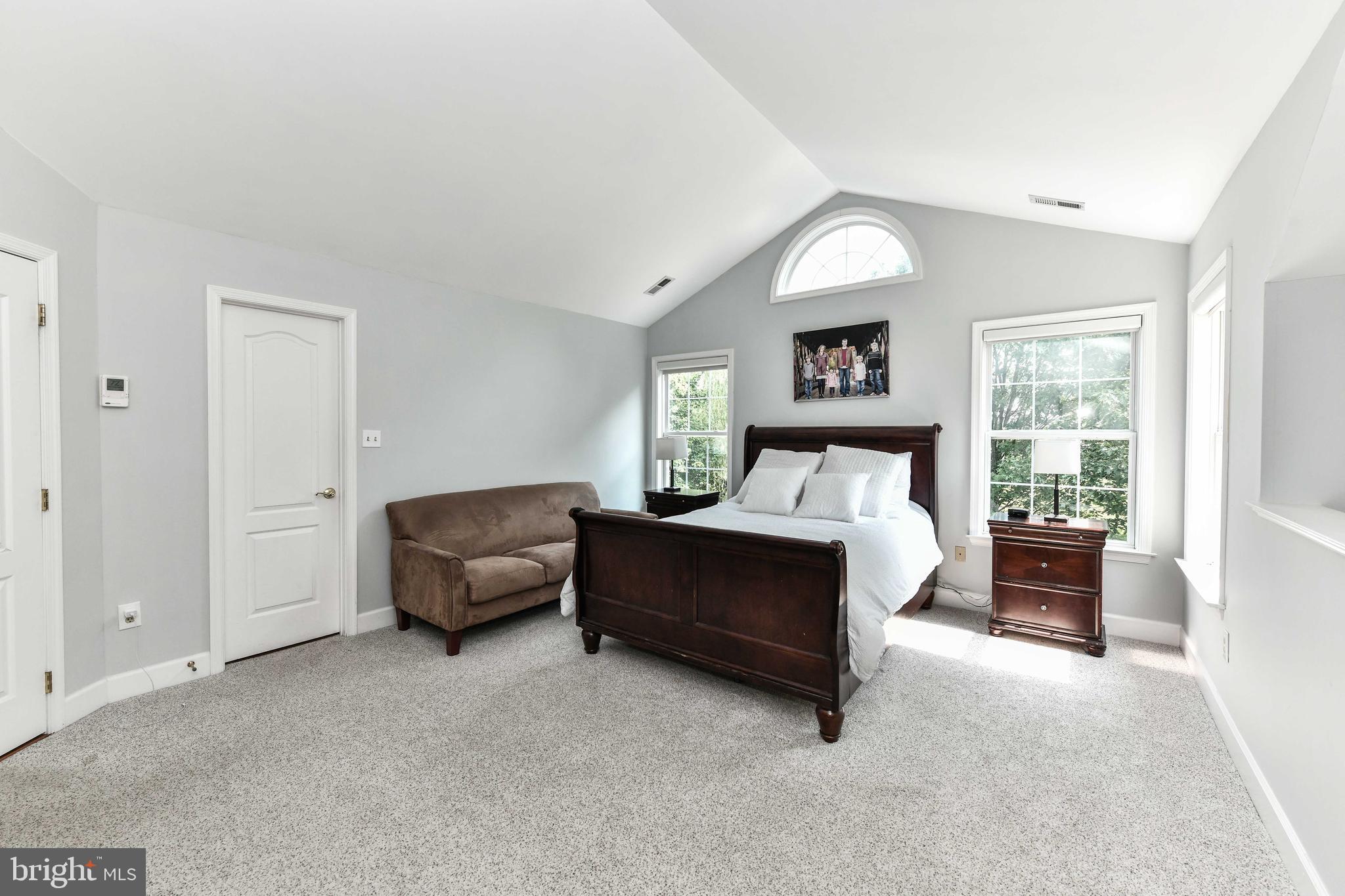 ALEXANDRAS GROVE AT BELMONT - Residential Lease