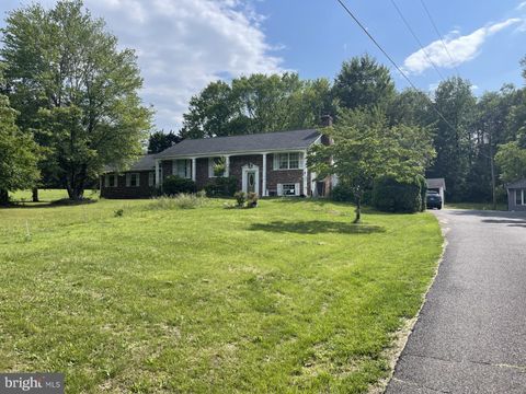 Homes For Sale - 12574 Bristow Road<br/> Prince William County, NOKESVILLE, VA 20181