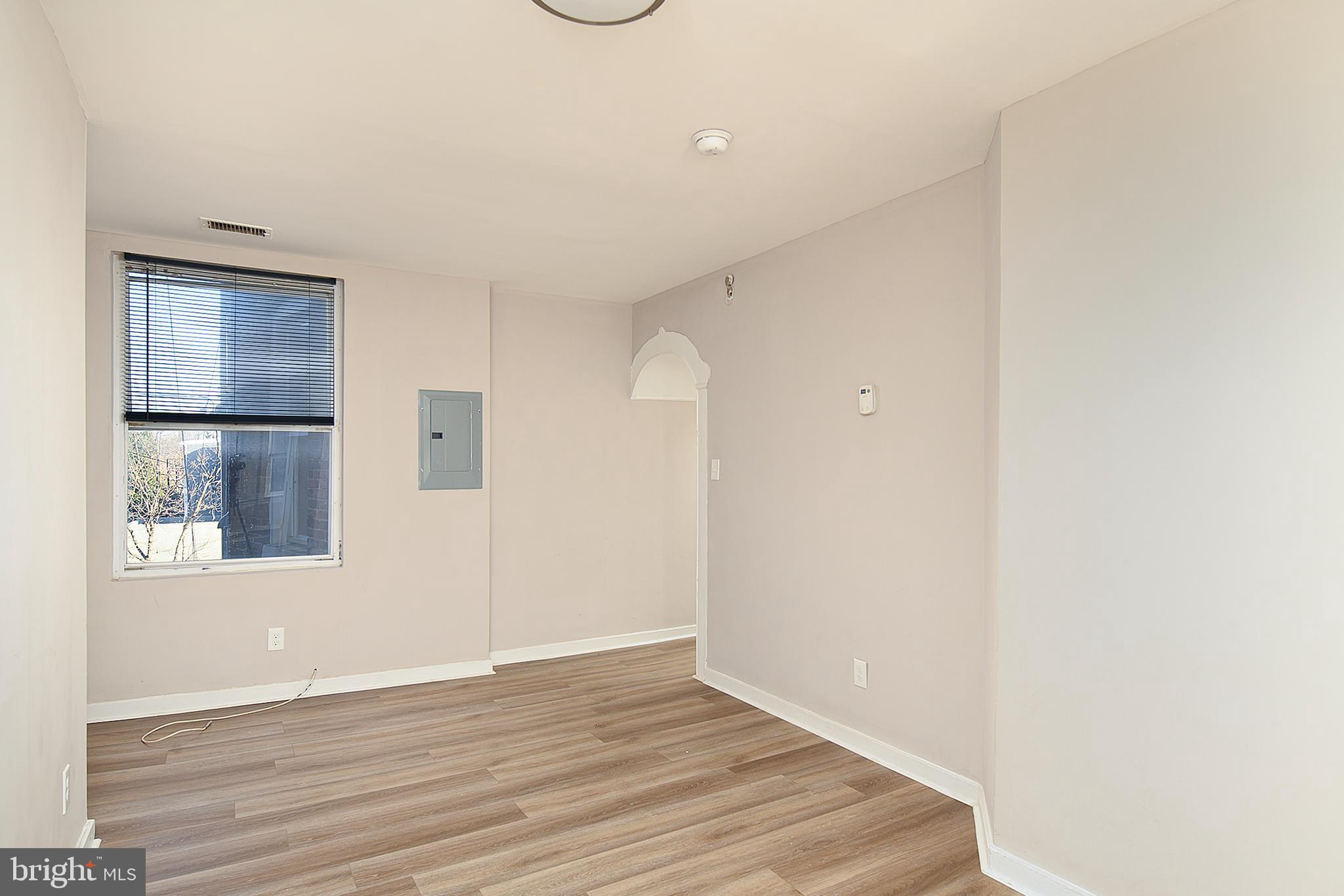 2207 CALLOW AVENUE 2