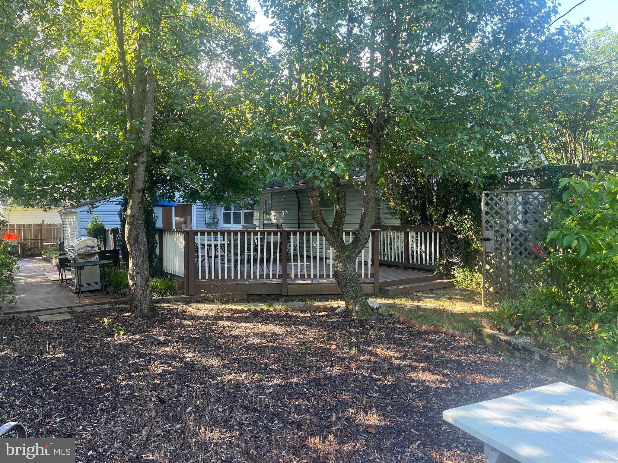 WOODLAWN TERRACE - Residential