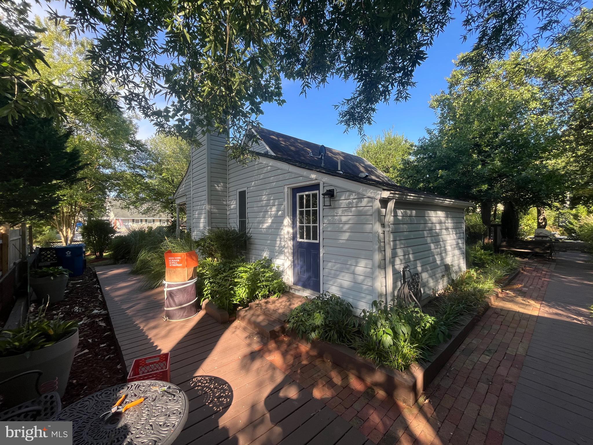 WOODLAWN TERRACE - Residential