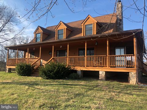 Homes For Sale - 12550 Shoemaker Road<br/> TANEYTOWN, MD 21787