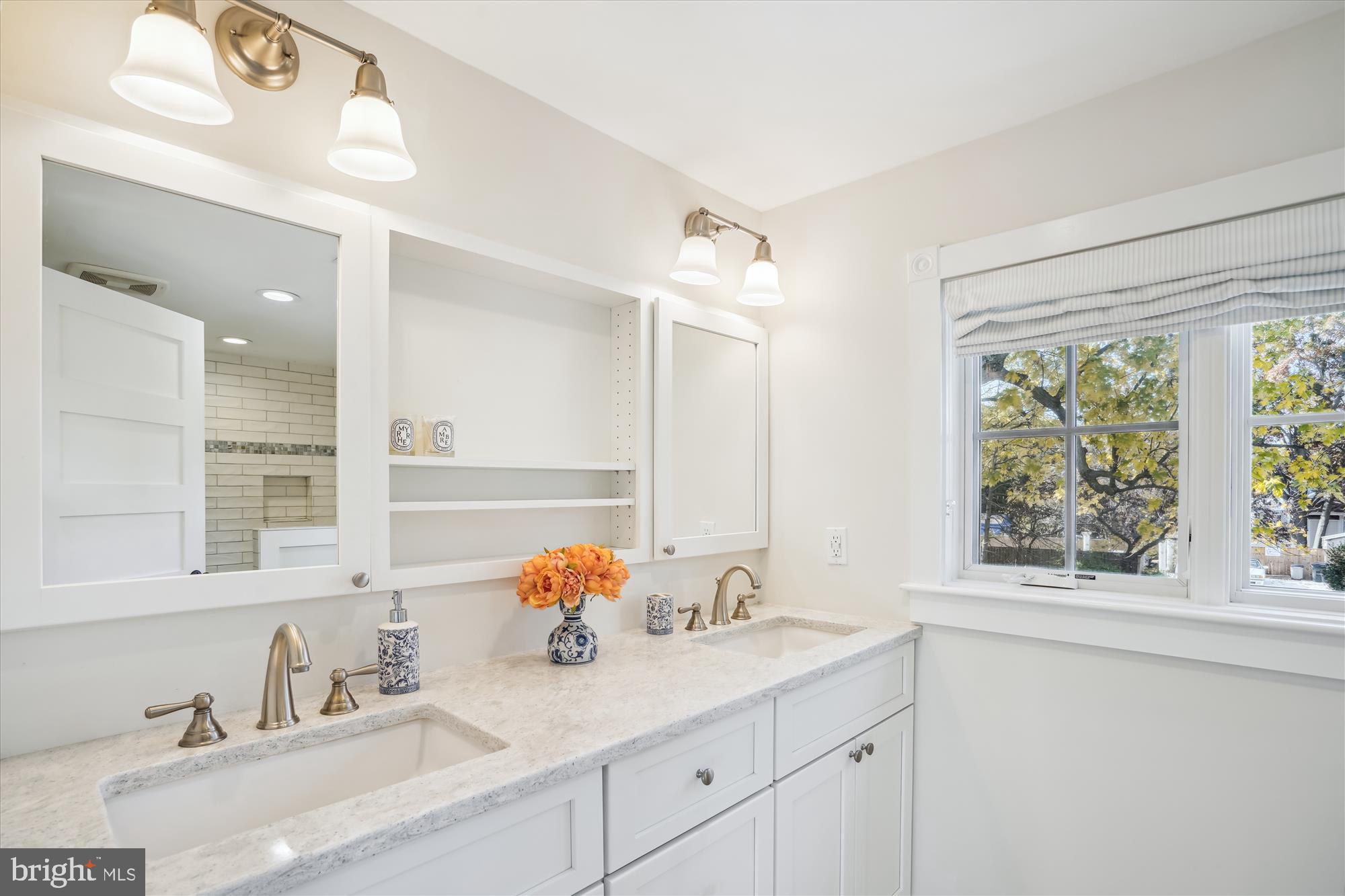 EASTPORT - Residential