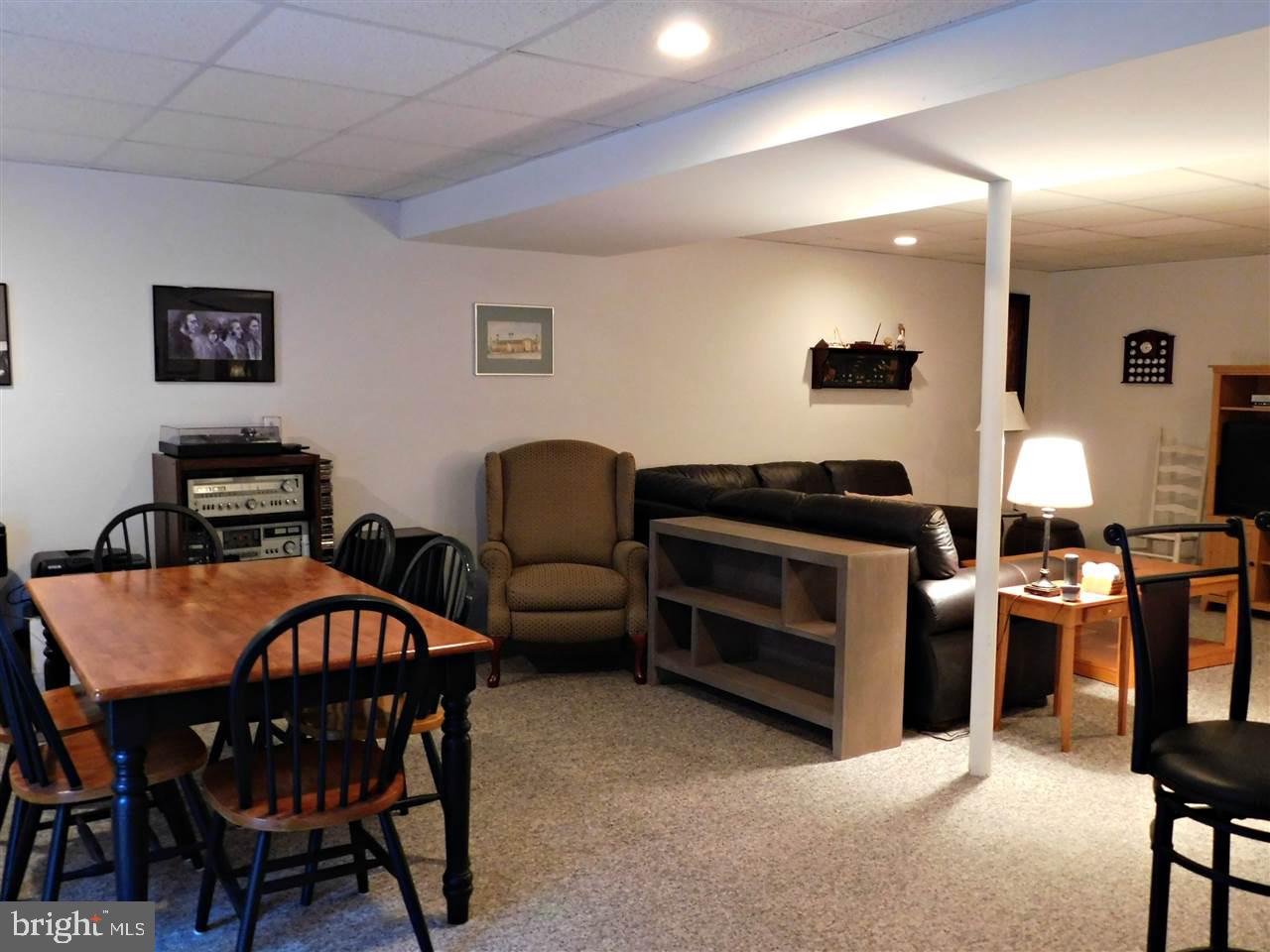 EAGLE VIEW ESTATES - Residential