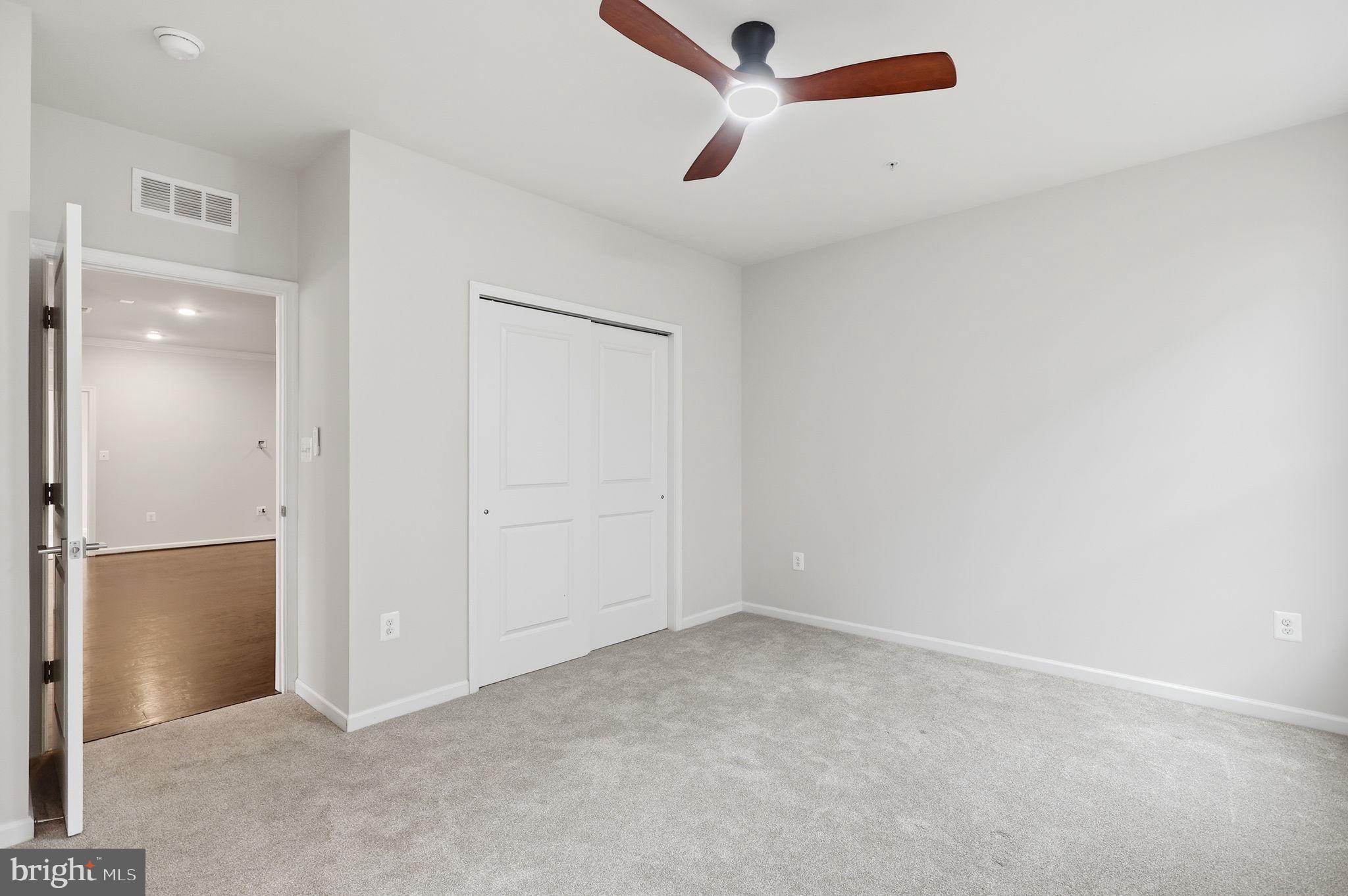 RIDGES AT LOUDOUN VALLEY - Residential