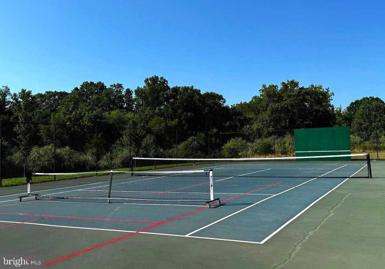 RIDGES AT LOUDOUN VALLEY - Residential