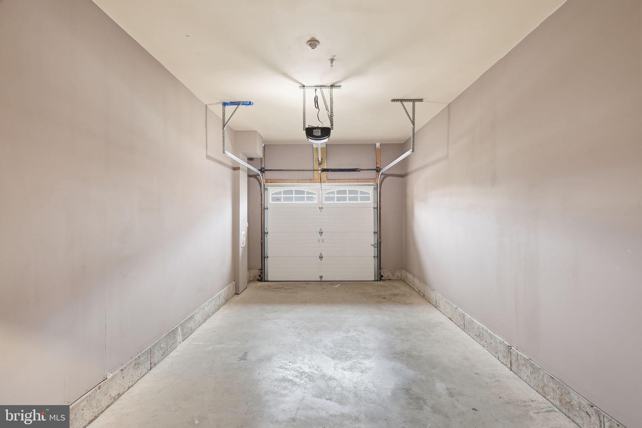 RIDGES AT LOUDOUN VALLEY - Residential