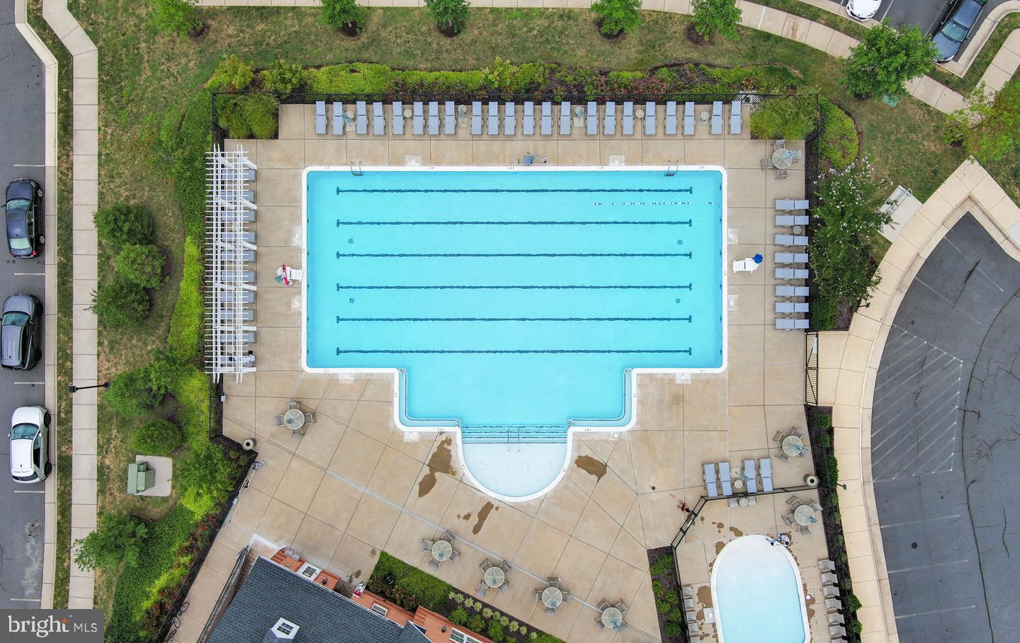 RIDGES AT LOUDOUN VALLEY - Residential