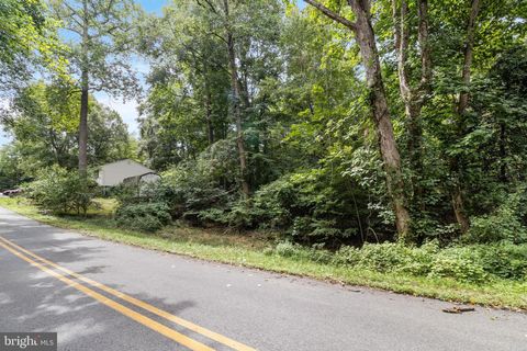 Vacant Land For Sale - 8465 Pine Boulevard<br/> Calvert County, LUSBY, MD 20657