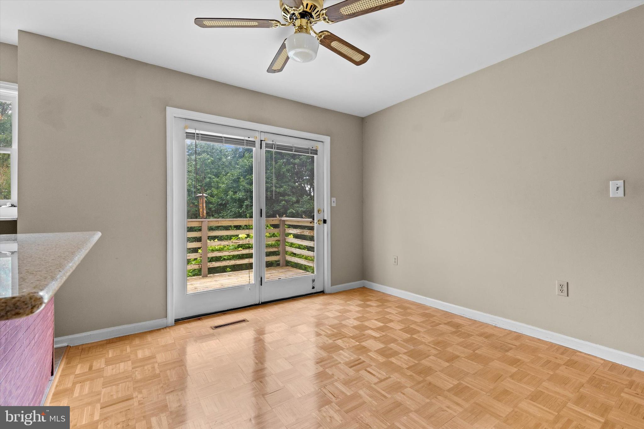 CHARTWOOD MANOR - Residential