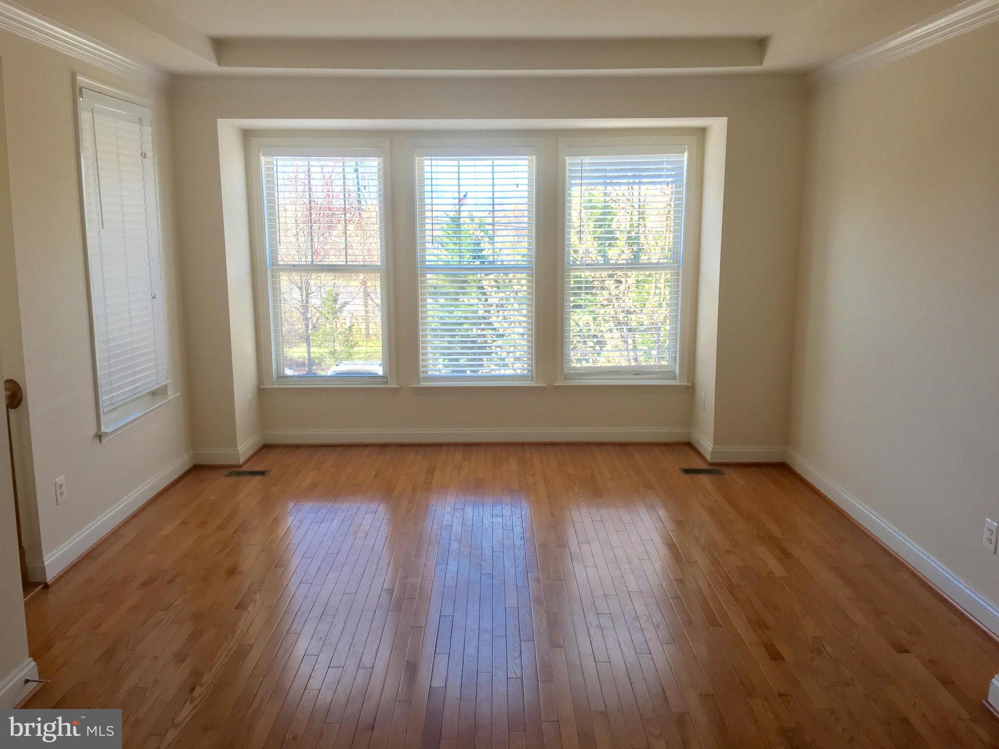 CROFTON VALLEY - Residential