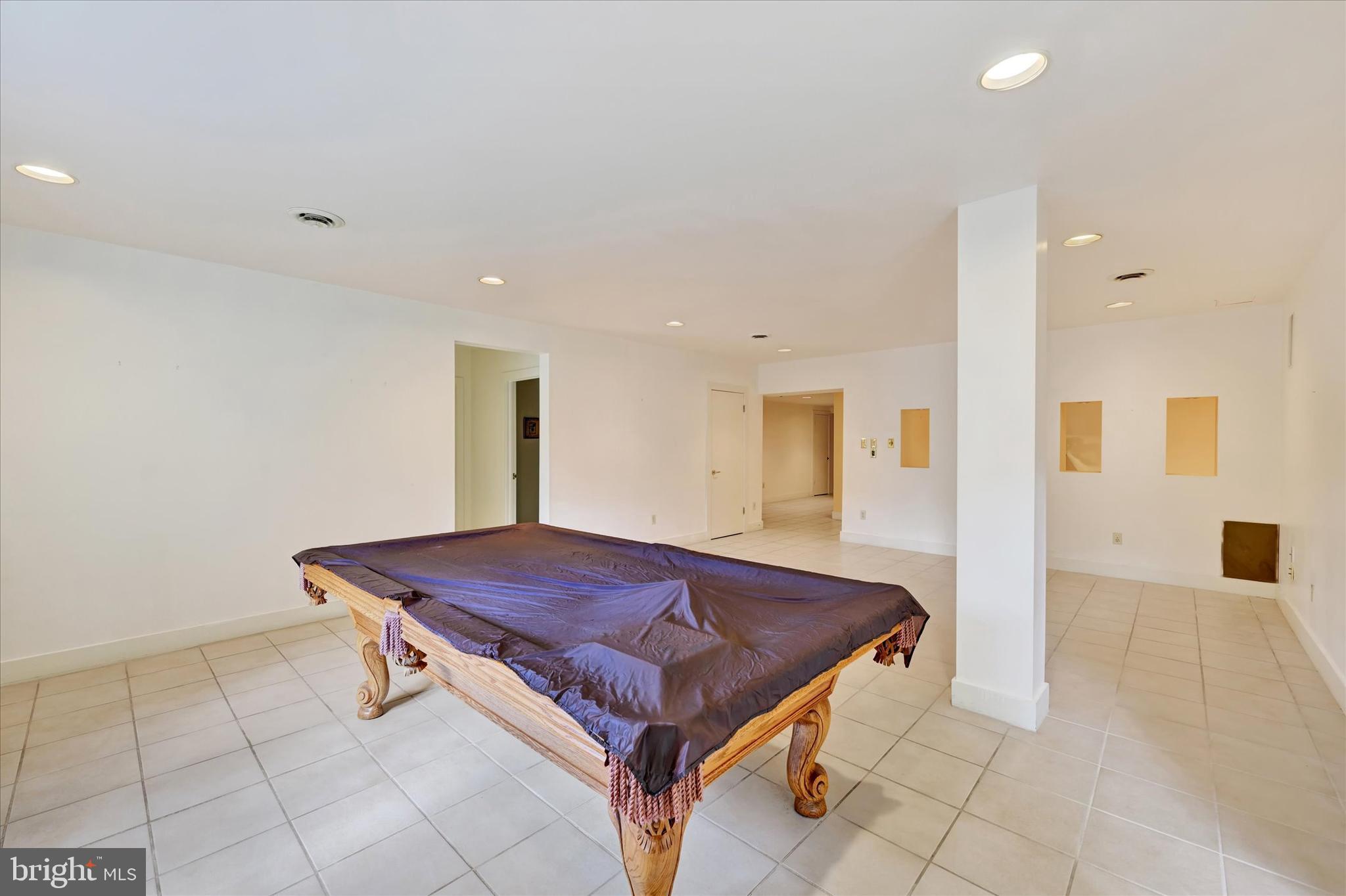 RUXTON - Residential