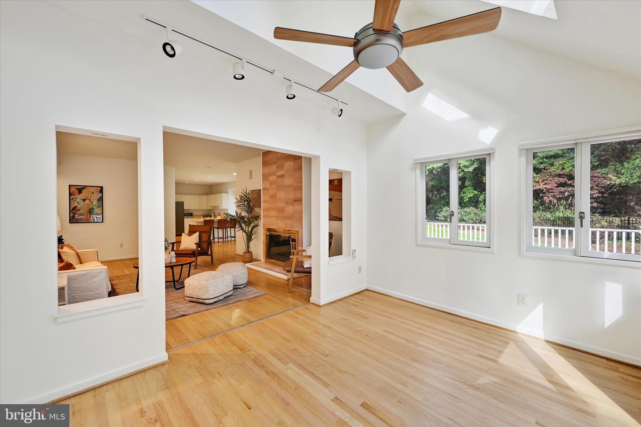 RUXTON - Residential