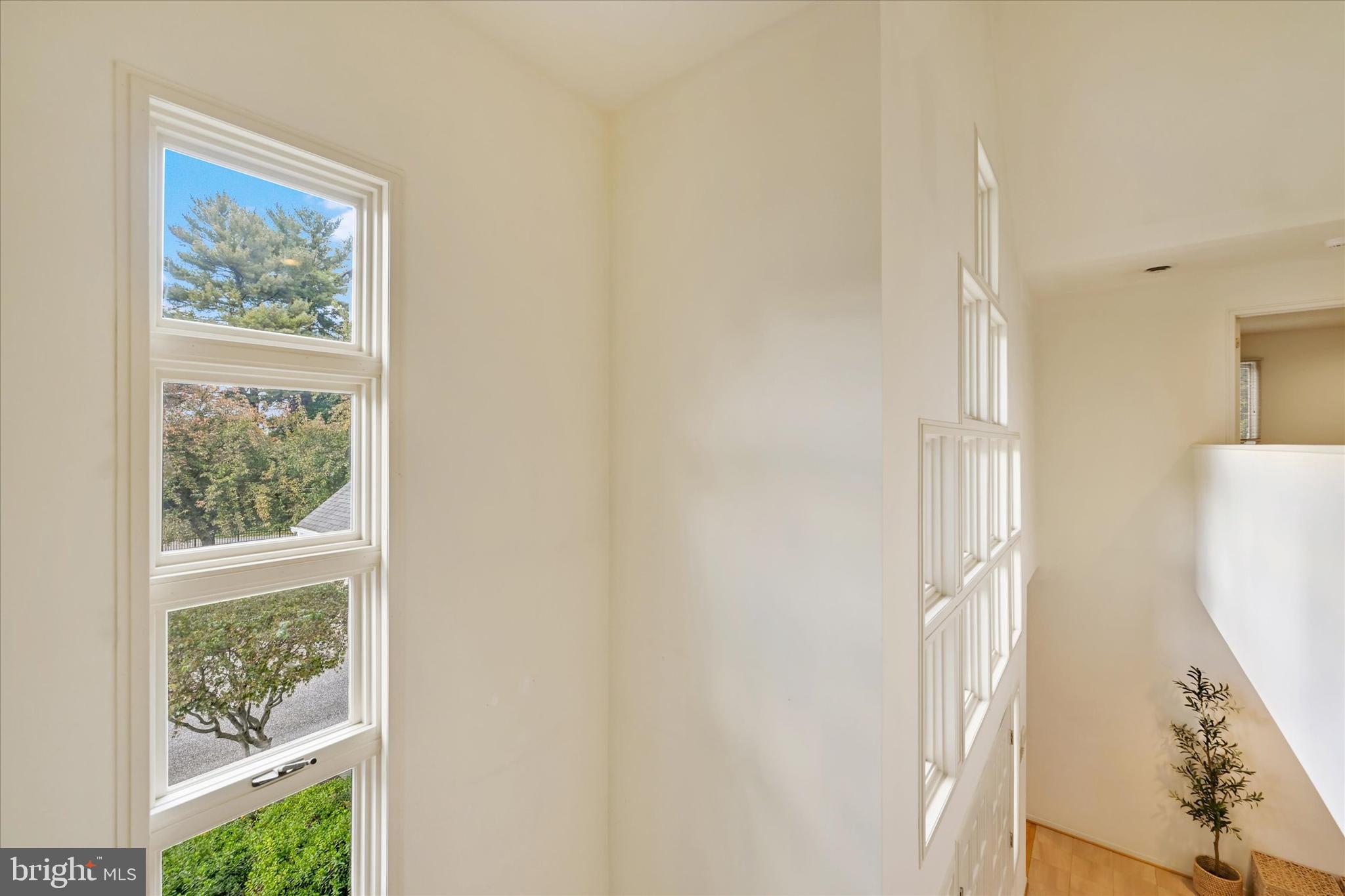 RUXTON - Residential