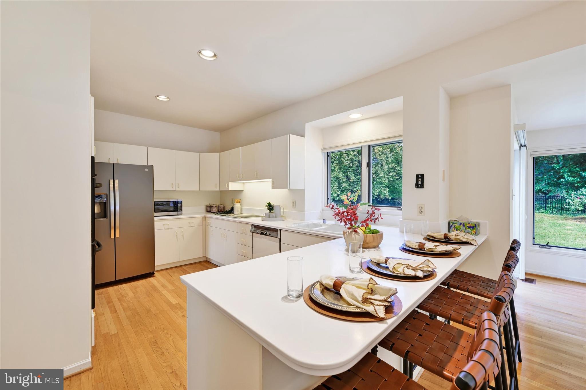 RUXTON - Residential