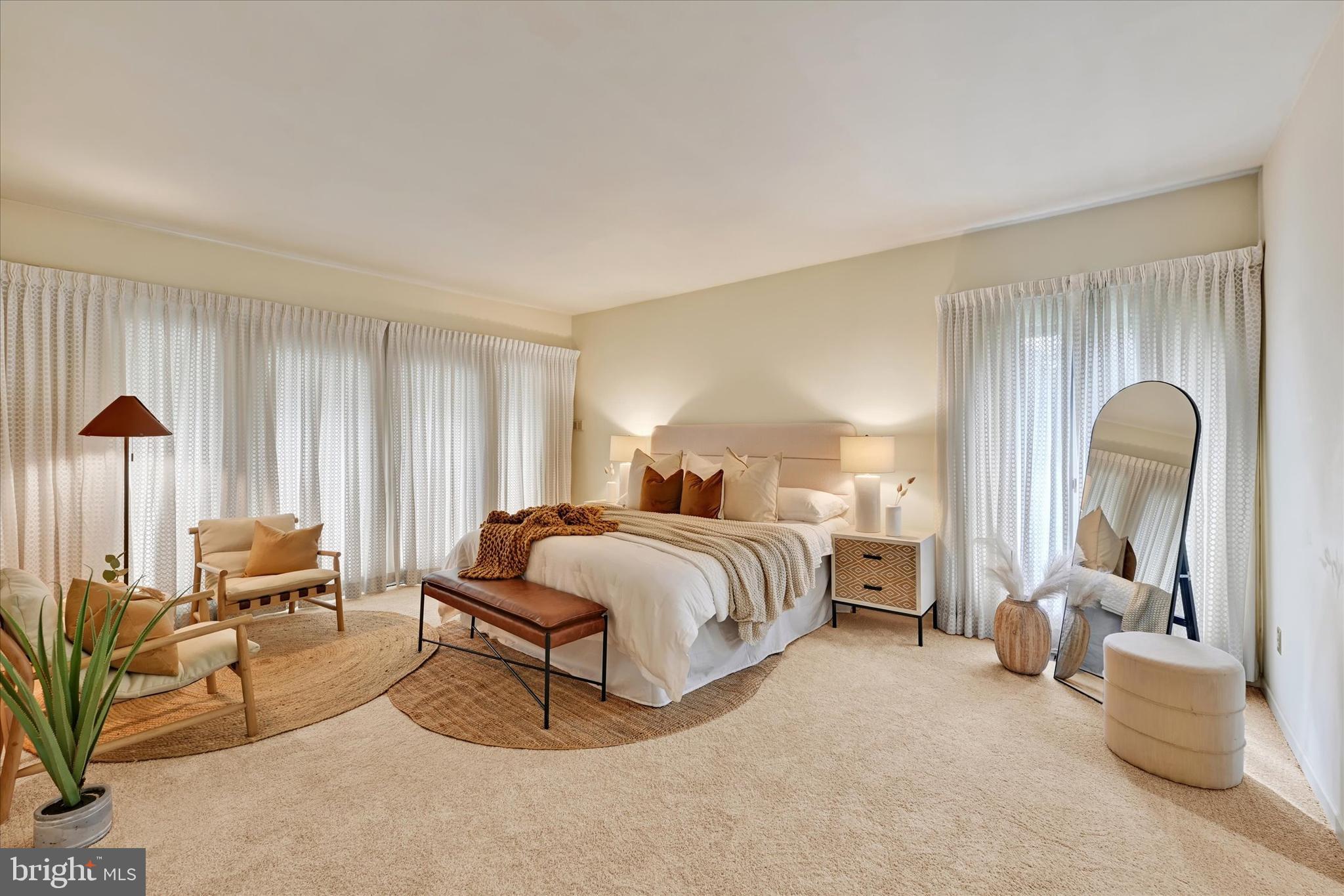 RUXTON - Residential