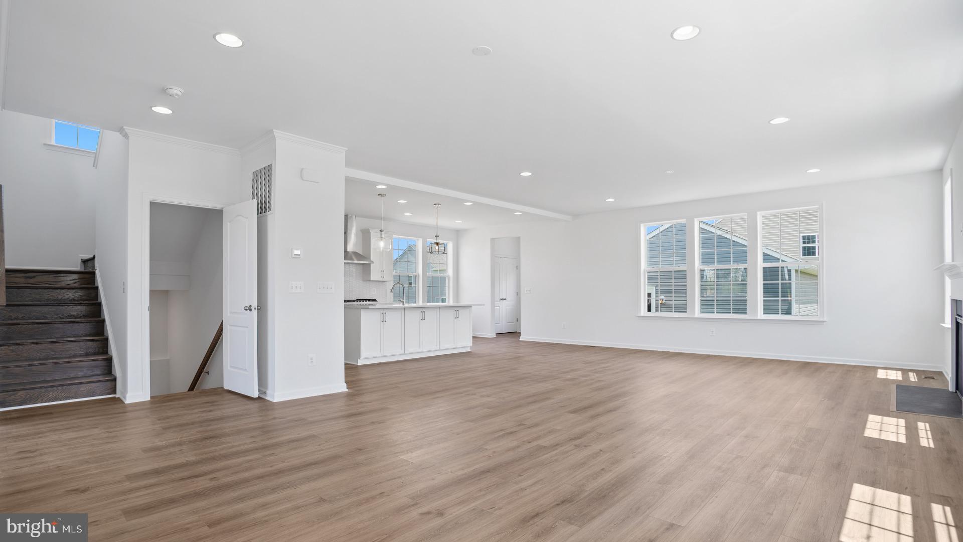 HUNTFIELD - Residential