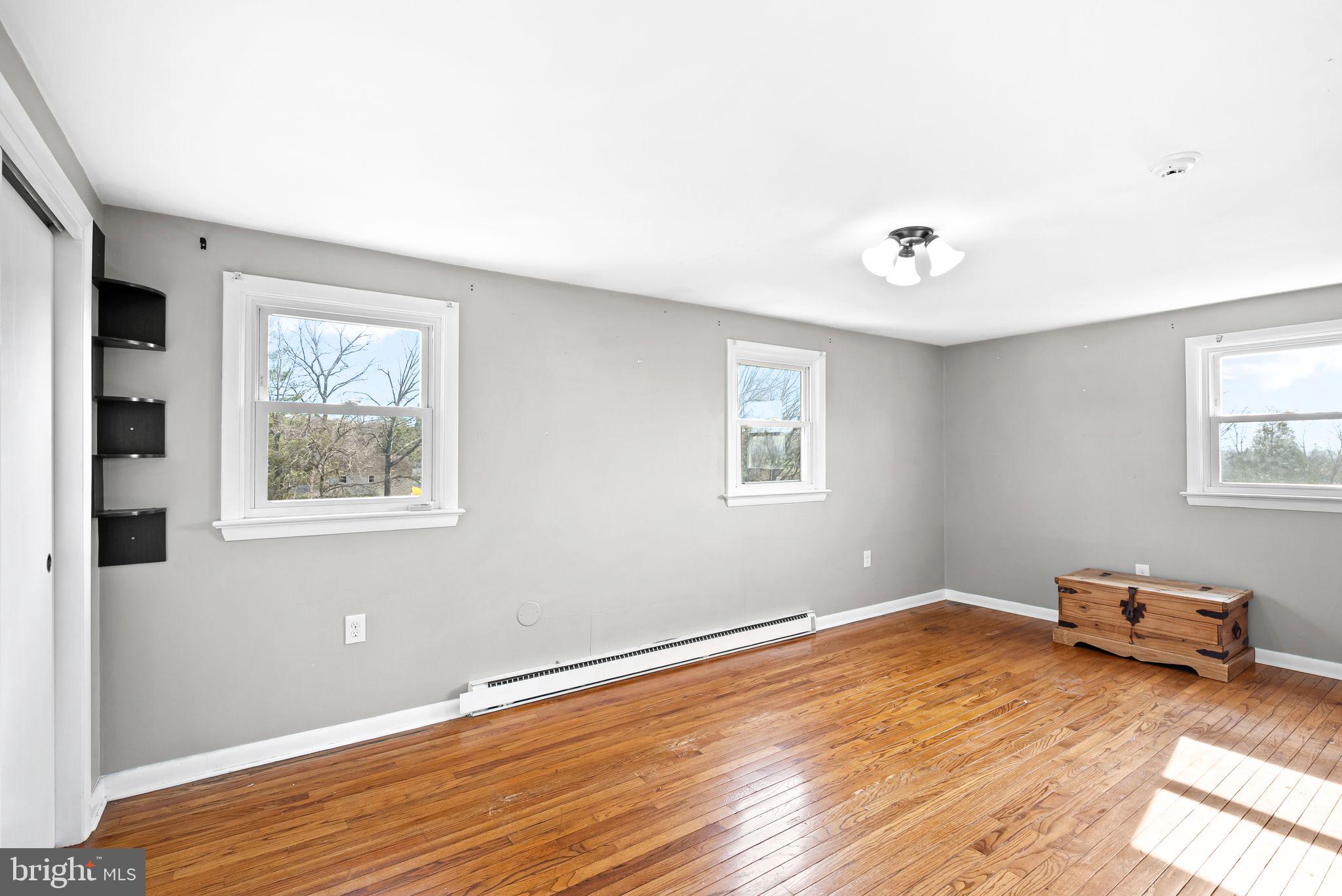 BRIARWOOD - Residential