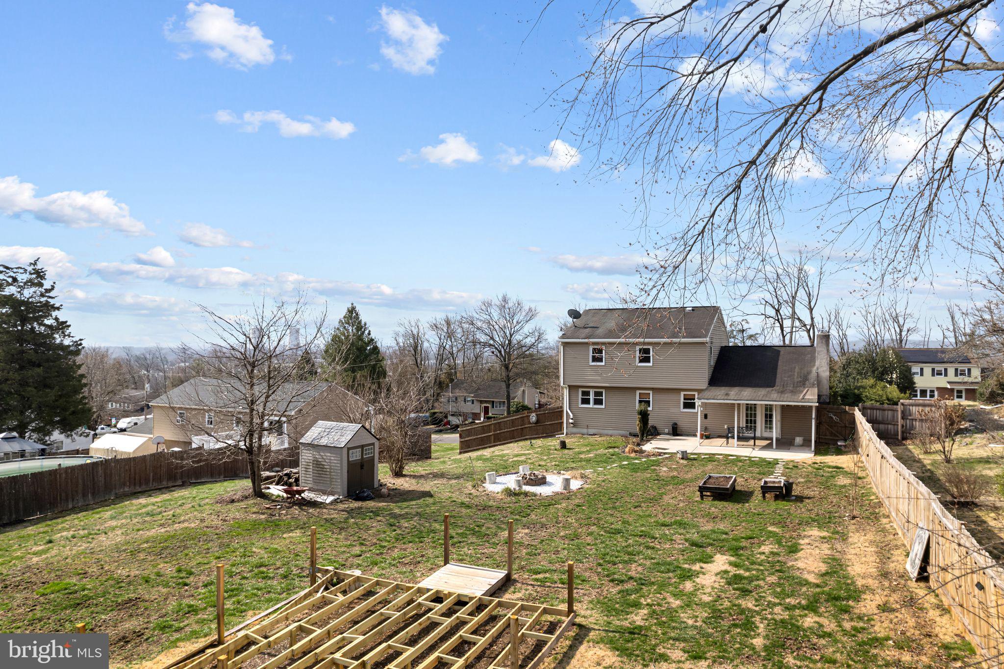 BRIARWOOD - Residential