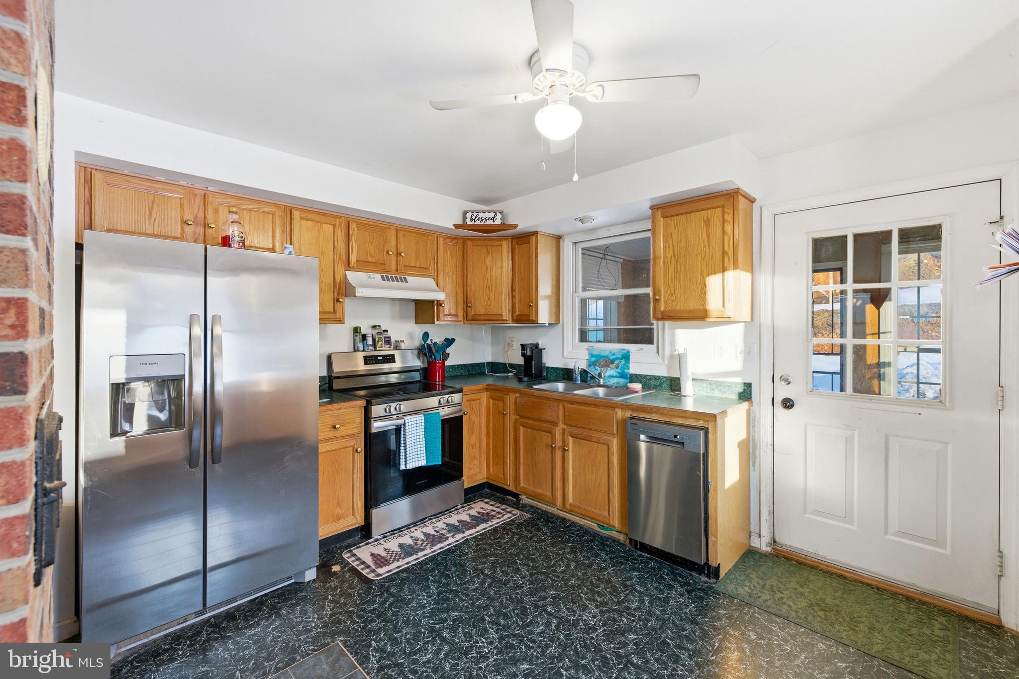 MILFORD HEIGHTS - Residential