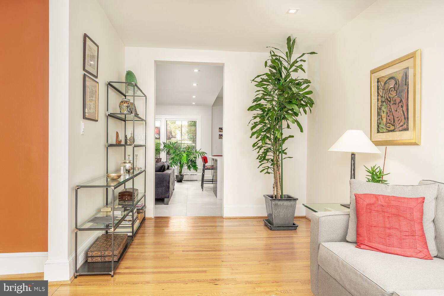 WESLEY HEIGHTS - Residential