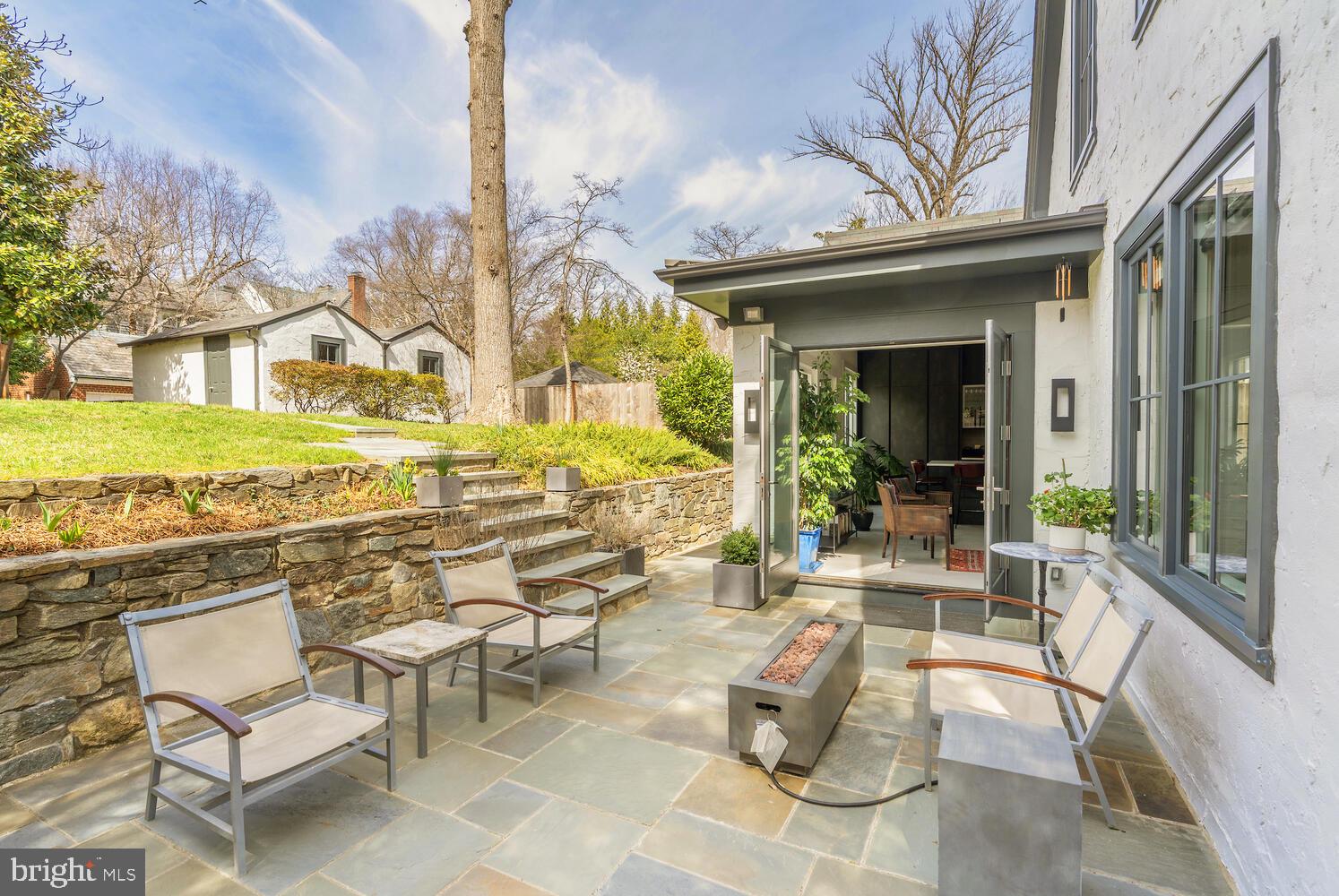 WESLEY HEIGHTS - Residential