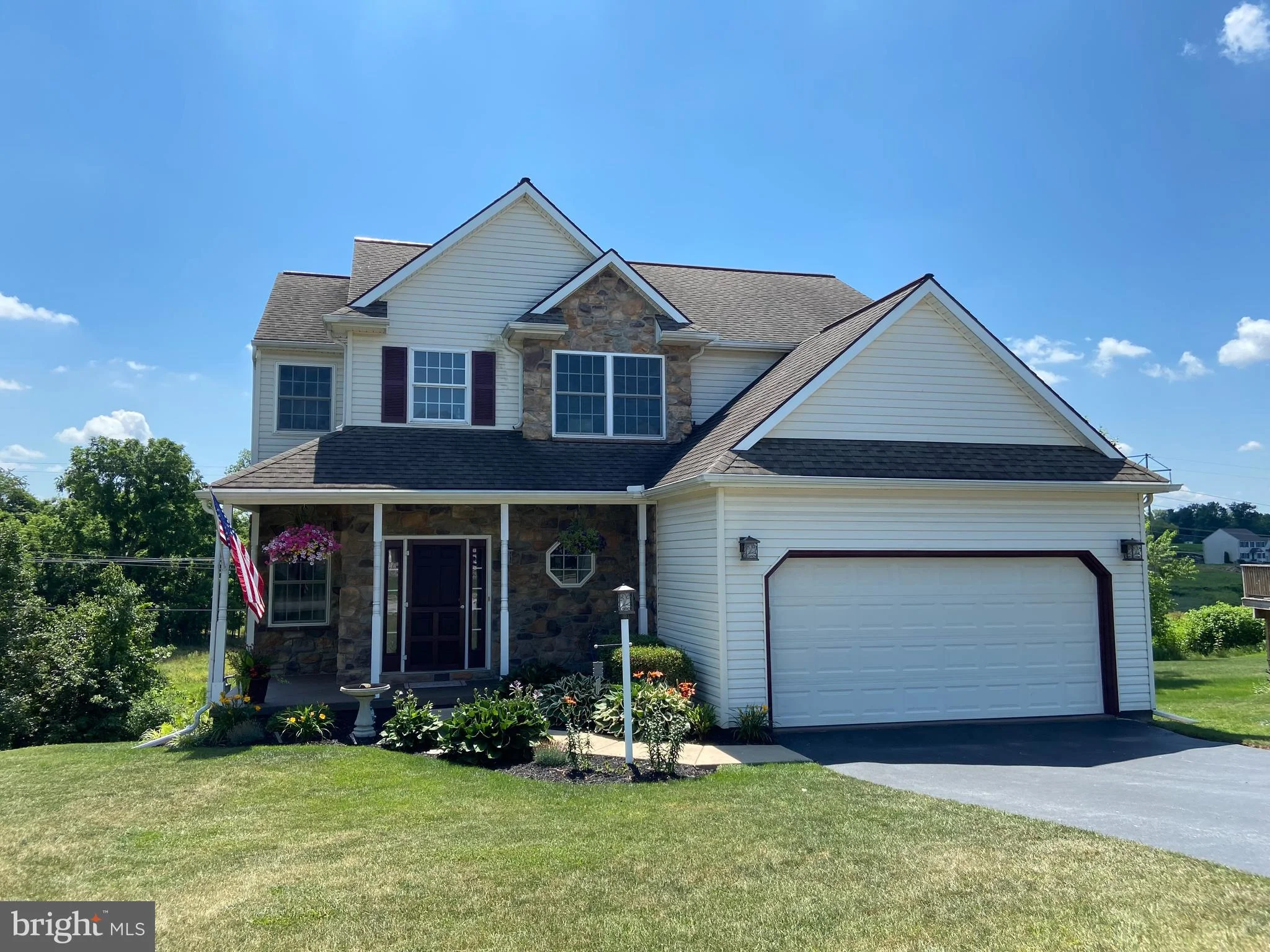 3916 Lyn Circle, Dover, PA 17315